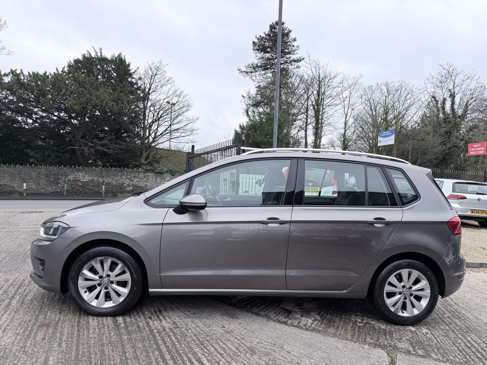 Volkswagen Golf SV 1.6 TDI BlueMotion Tech SE MPV 5dr Diesel DSG Euro 6 (s/s) (110 ps)