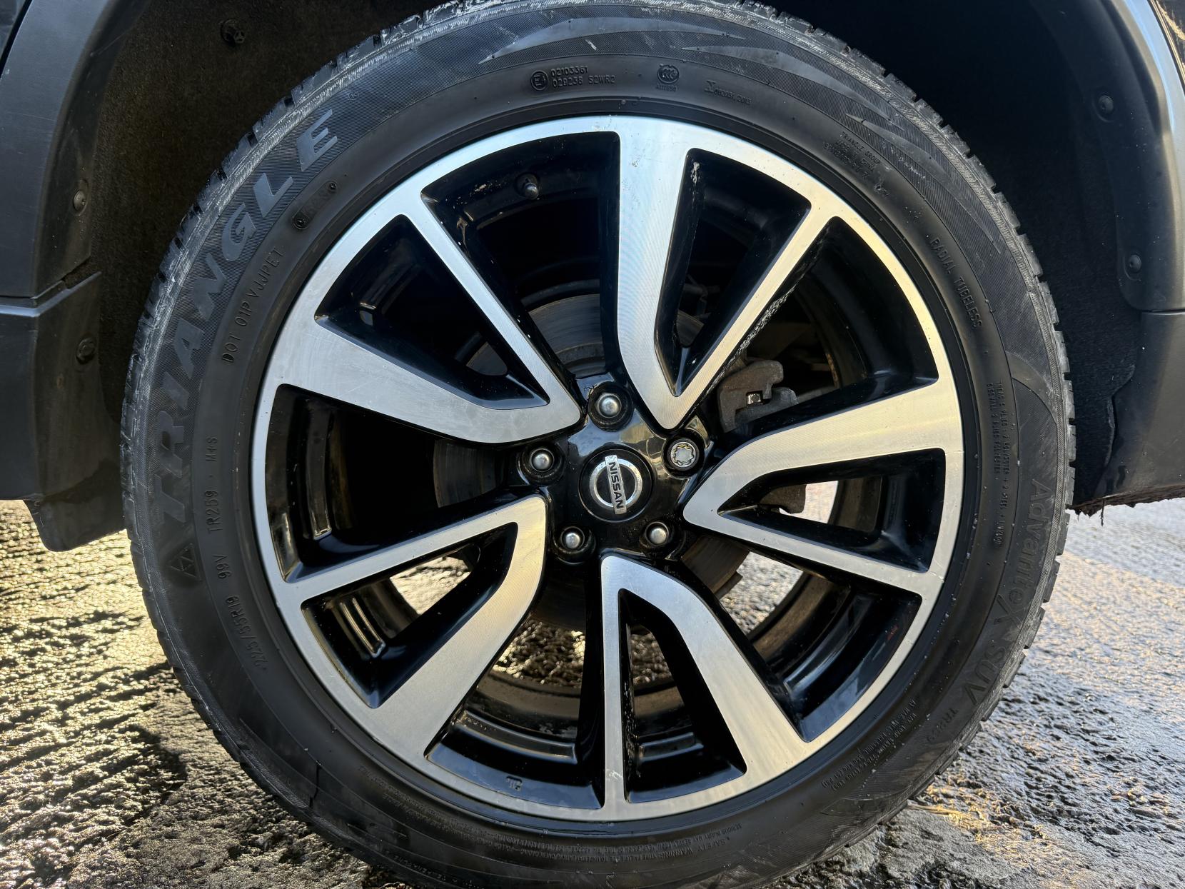 Nissan X-Trail 1.7 dCi Tekna SUV 5dr Diesel Manual Euro 6 (s/s) (150 ps)