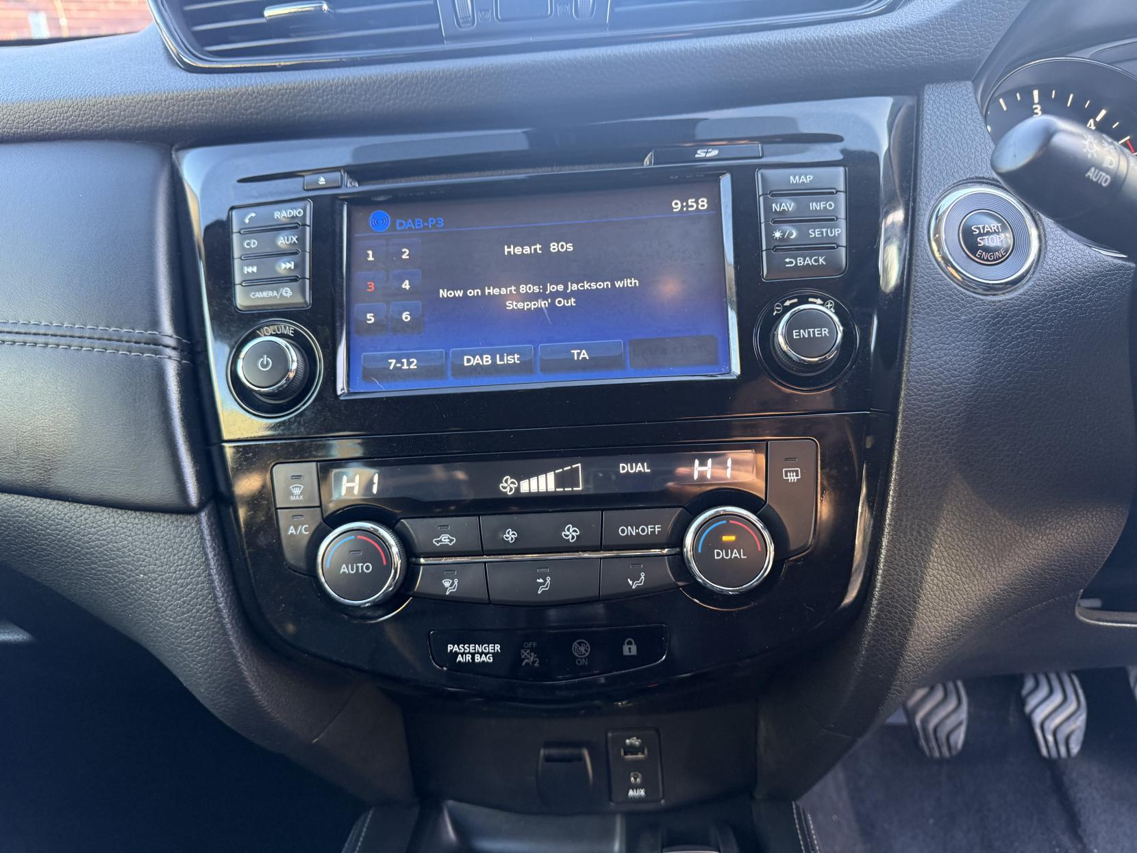 Nissan X-Trail 1.7 dCi Tekna SUV 5dr Diesel Manual Euro 6 (s/s) (150 ps)