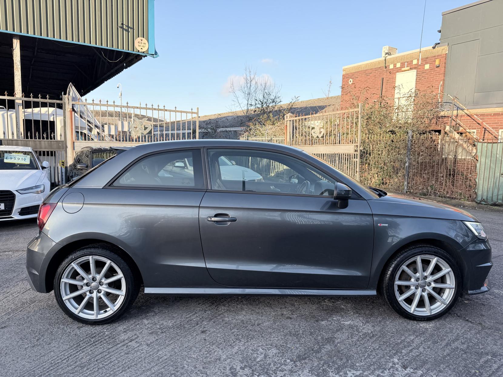 Audi A1 1.4 TFSI S line Hatchback 3dr Petrol Manual Euro 6 (s/s) (125 ps)