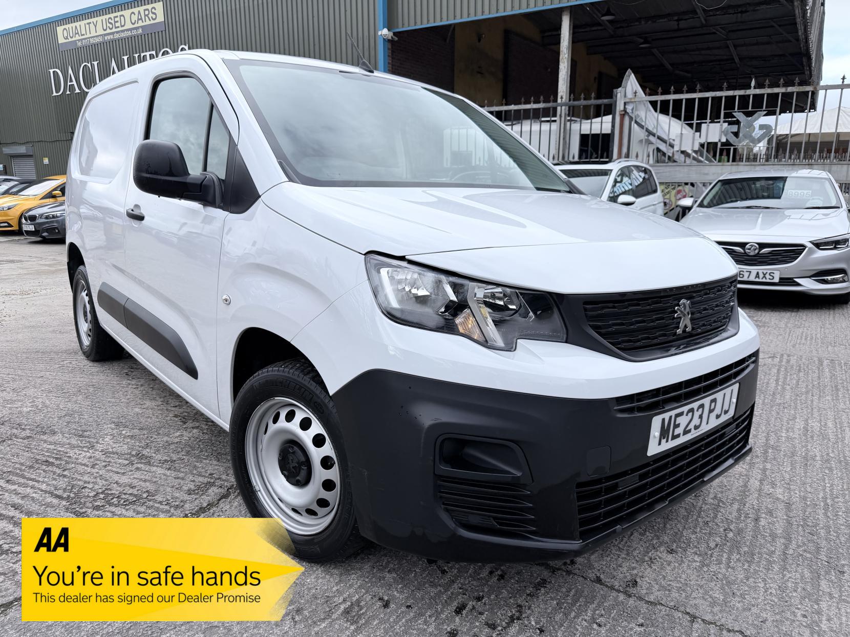 Peugeot Partner 1.5 BlueHDi 1000 Professional Premium + Standard Panel Van 5dr Diesel Manual SWB Euro 6 (s/s) (100 bhp)