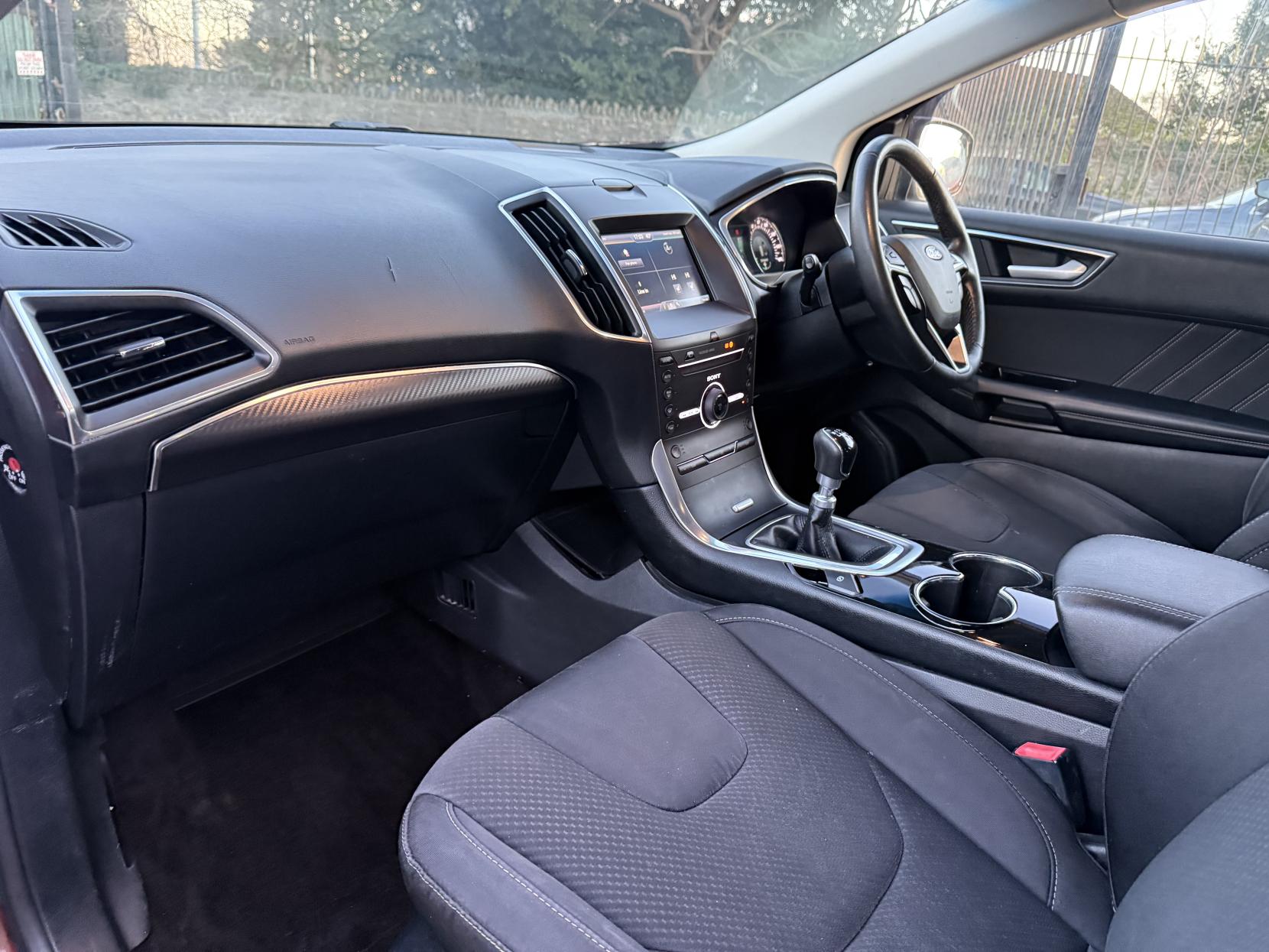 Ford Edge 2.0 TDCi Sport SUV 5dr Diesel Manual AWD Euro 6 (s/s) (180 ps)