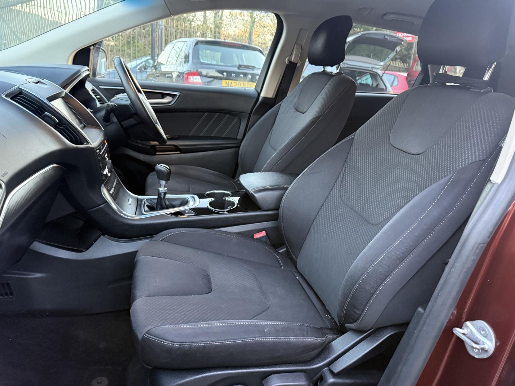 Ford Edge 2.0 TDCi Sport SUV 5dr Diesel Manual AWD Euro 6 (s/s) (180 ps)