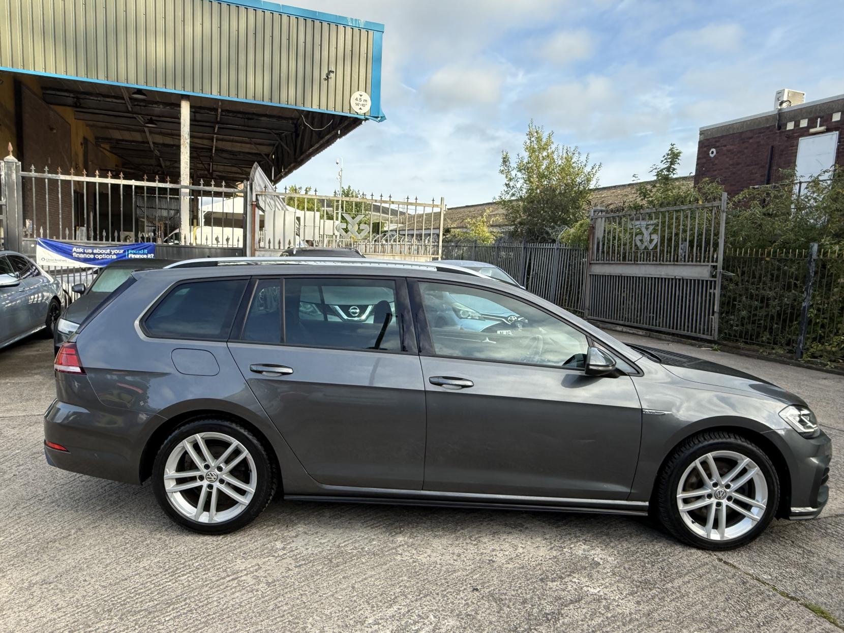 Volkswagen Golf 2.0 TDI GTD BlueLine Estate 5dr Diesel DSG Euro 6 (s/s) (184 ps)