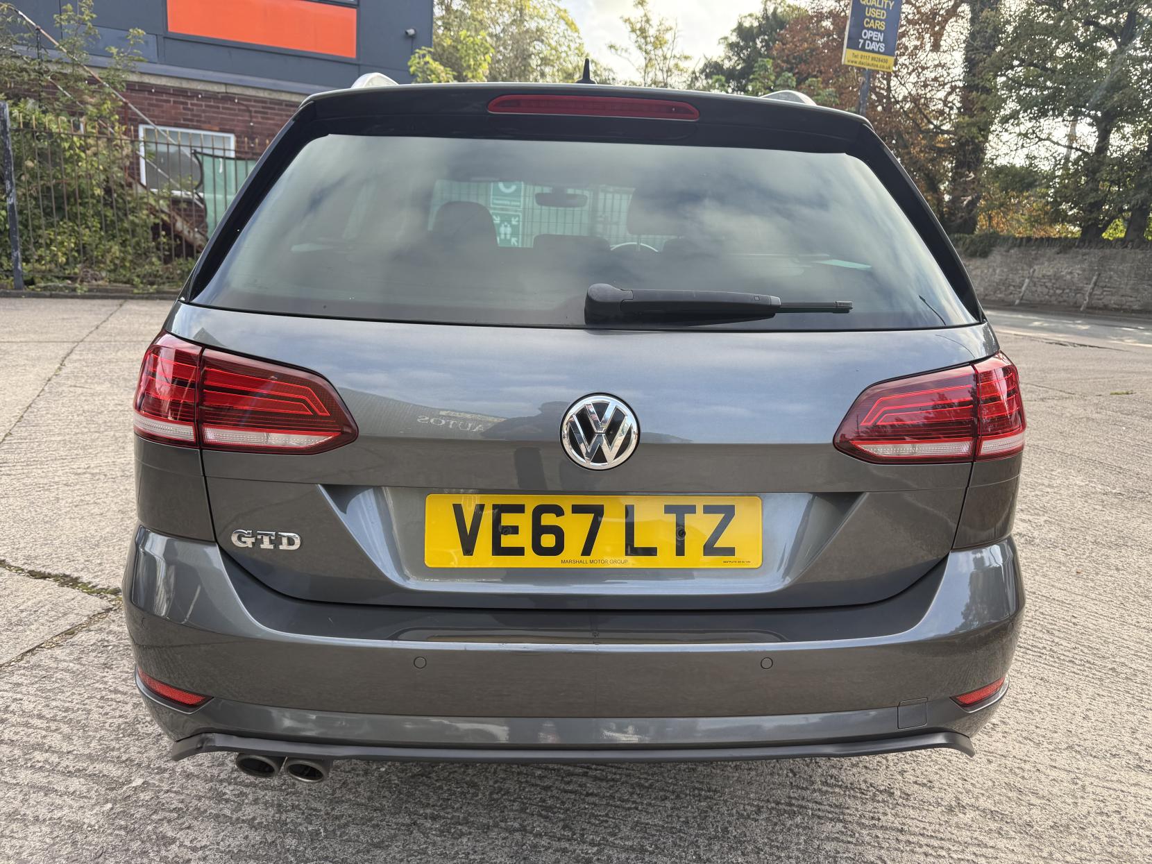 Volkswagen Golf 2.0 TDI GTD BlueLine Estate 5dr Diesel DSG Euro 6 (s/s) (184 ps)