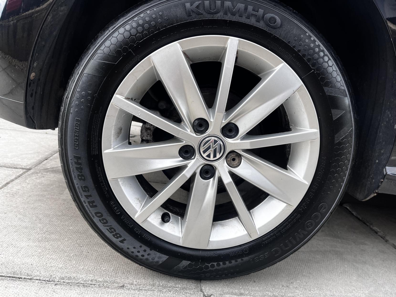 Volkswagen Polo 1.2 TSI BlueMotion Tech SE Hatchback 3dr Petrol Manual Euro 6 (s/s) (90 ps)