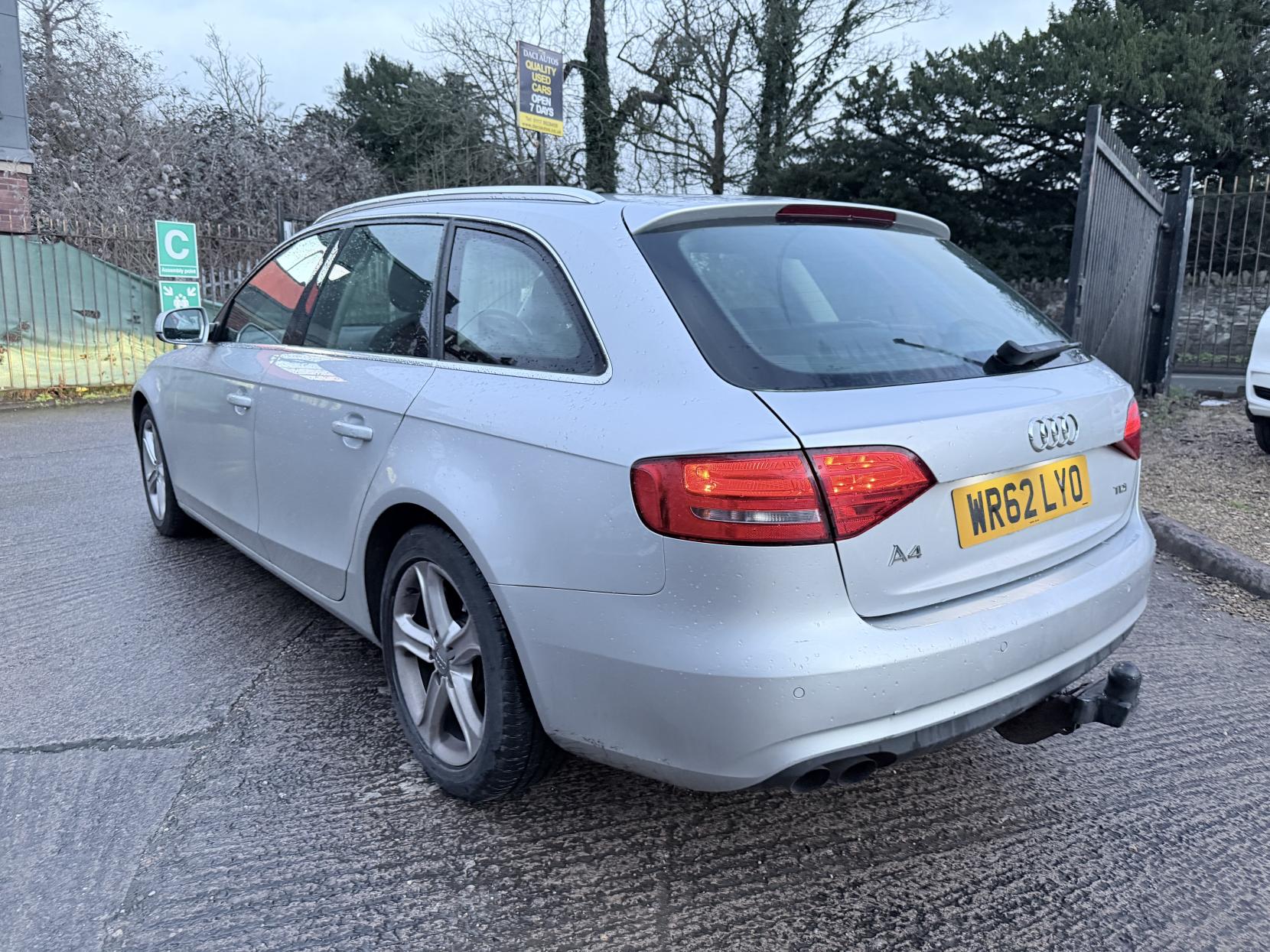 Audi A4 Avant 2.0 TDI SE Estate 5dr Diesel Manual Euro 5 (s/s) (143 ps)