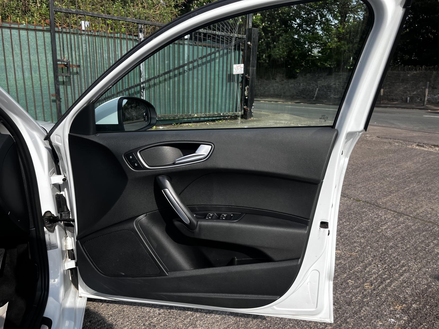 Audi A1 1.4 TFSI Sport Sportback 5dr Petrol Manual Euro 6 (s/s) (Nav) (125 ps)