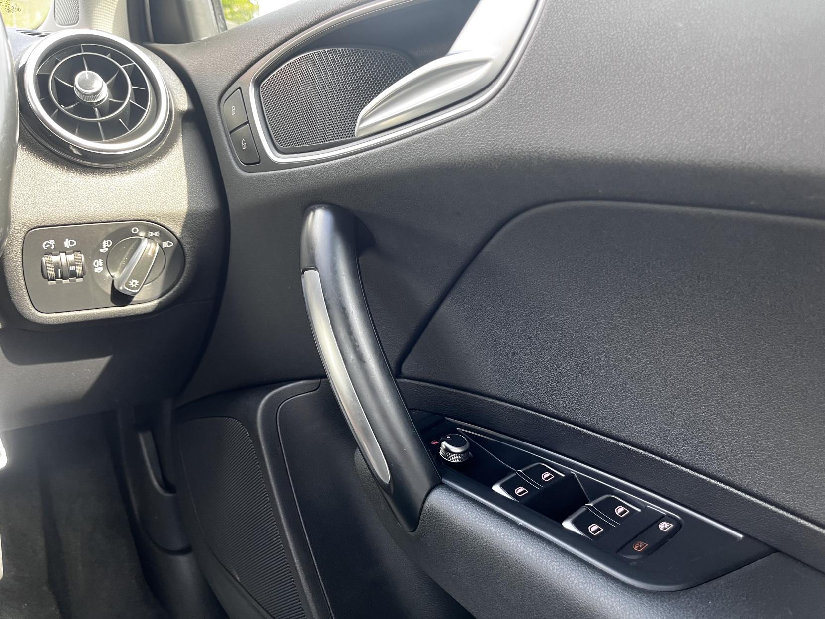 Audi A1 1.4 TFSI Sport Sportback 5dr Petrol Manual Euro 6 (s/s) (Nav) (125 ps)