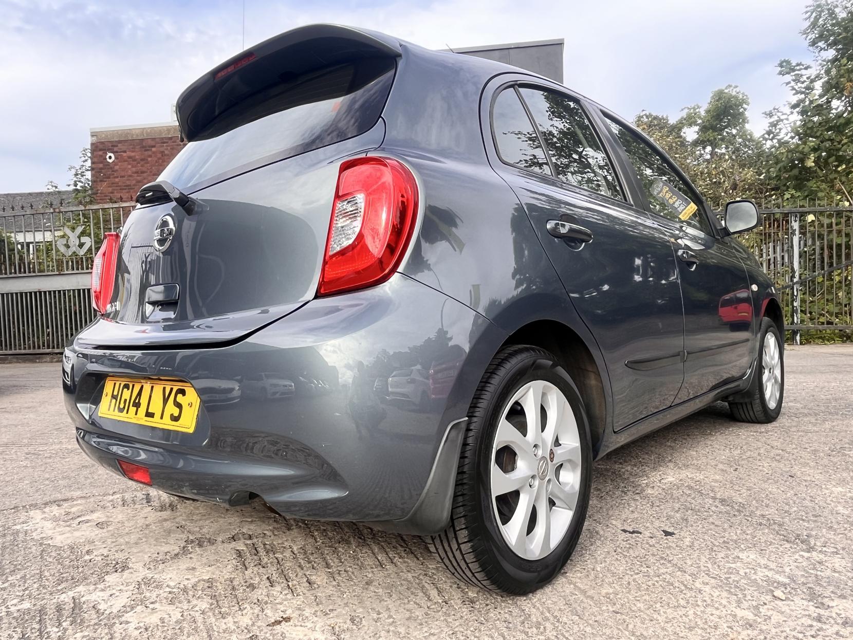 Nissan Micra 1.2 Acenta Hatchback 5dr Petrol CVT Euro 5 (80 ps)