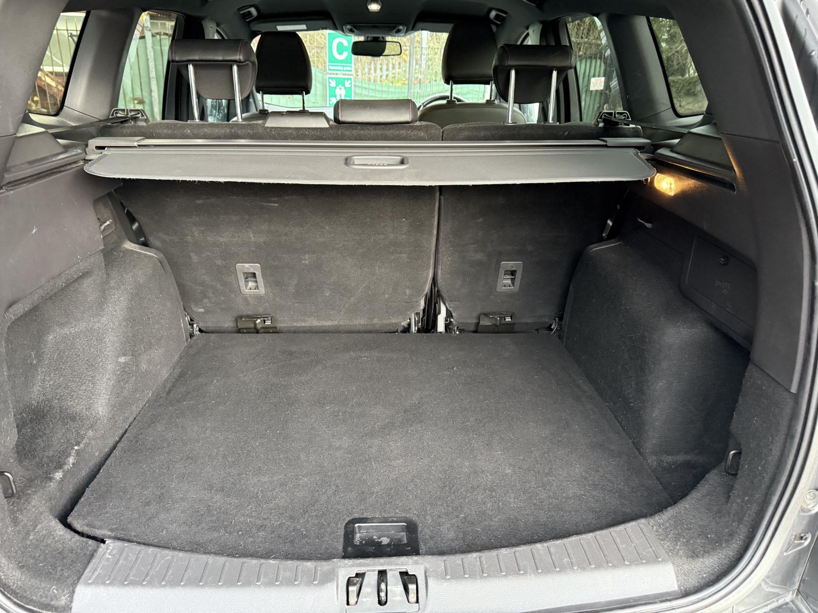 Ford Kuga 2.0 TDCi EcoBlue ST-Line SUV 5dr Diesel Manual Euro 6 (s/s) (150 ps)