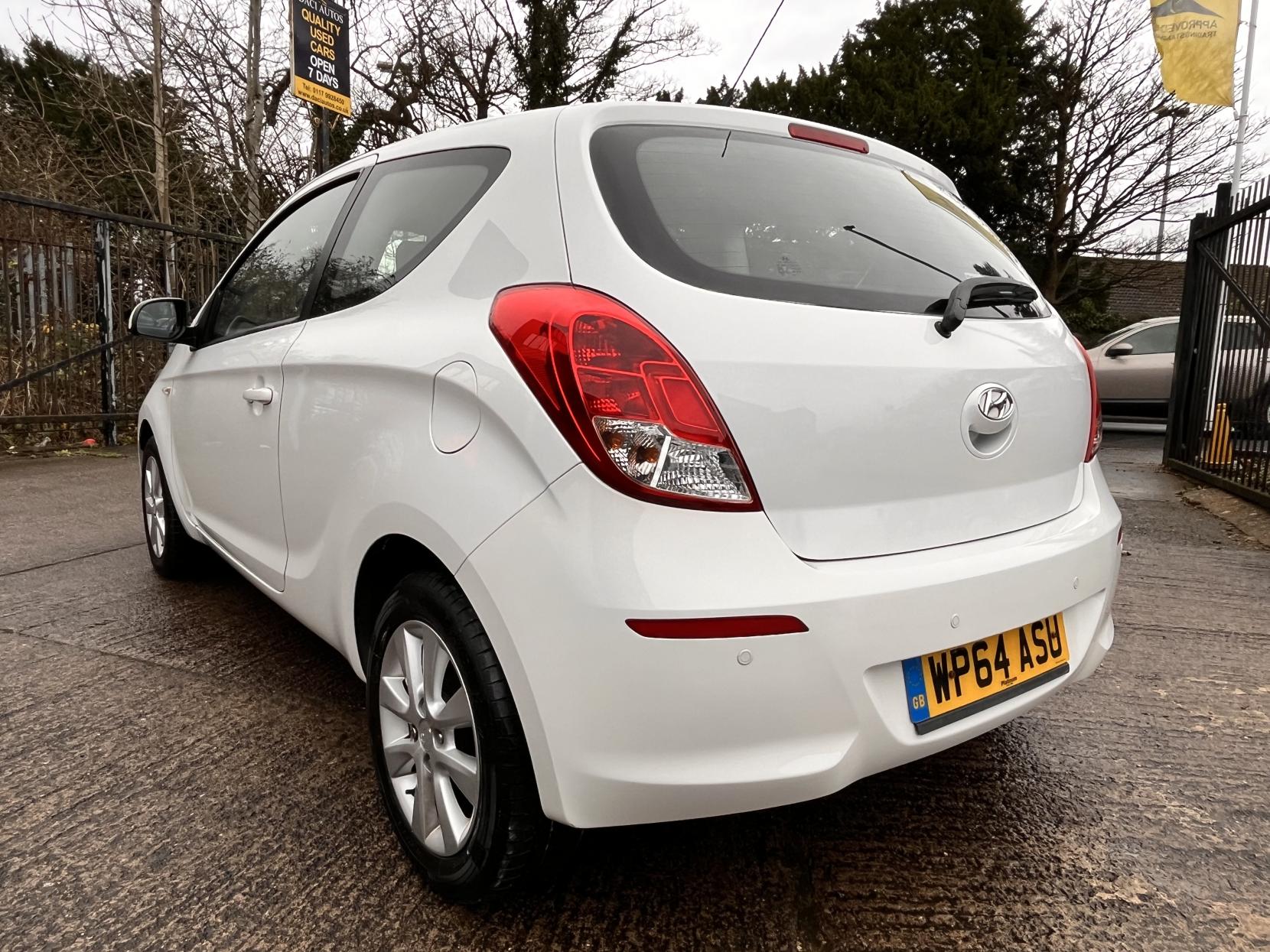 Hyundai i20 1.2 Active Hatchback 3dr Petrol Manual Euro 5 (85 bhp)