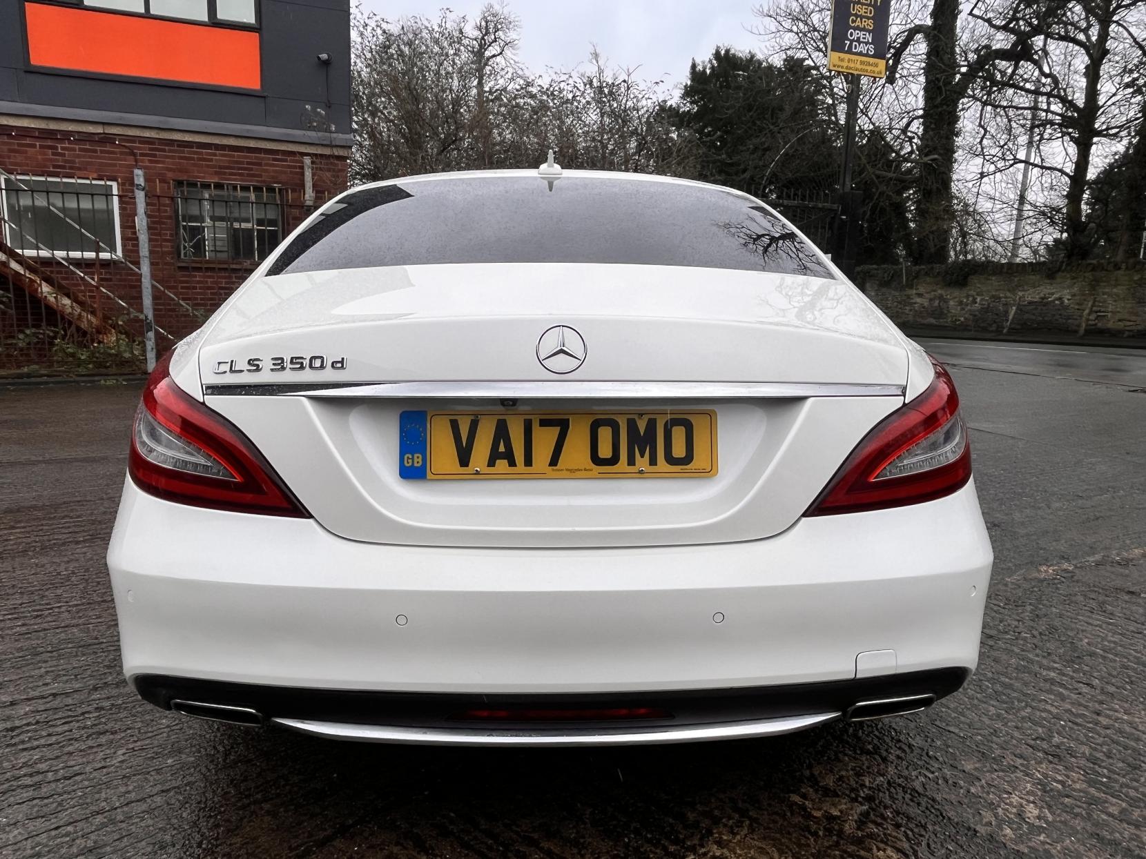 Mercedes-Benz CLS 3.0 CLS350d V6 AMG Line (Premium) Coupe 4dr Diesel G-Tronic+ Euro 6 (s/s) (258 ps)