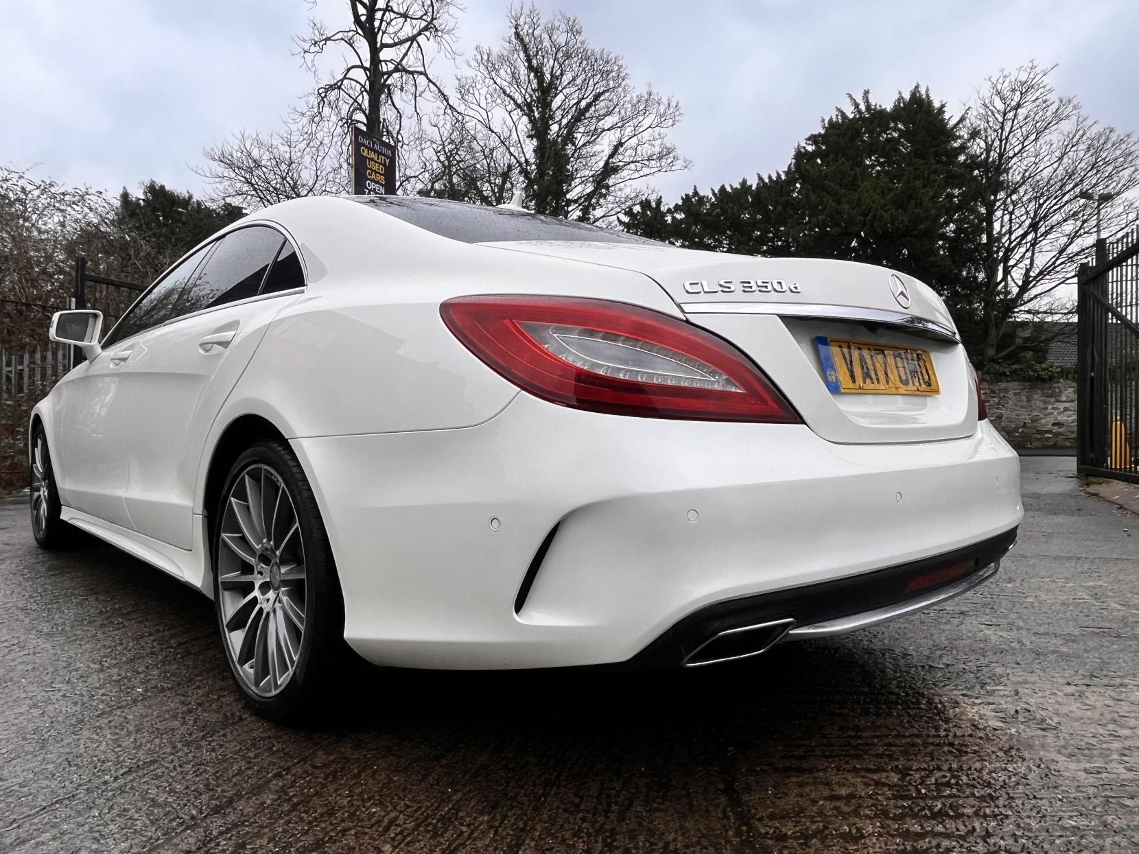 Mercedes-Benz CLS 3.0 CLS350d V6 AMG Line (Premium) Coupe 4dr Diesel G-Tronic+ Euro 6 (s/s) (258 ps)