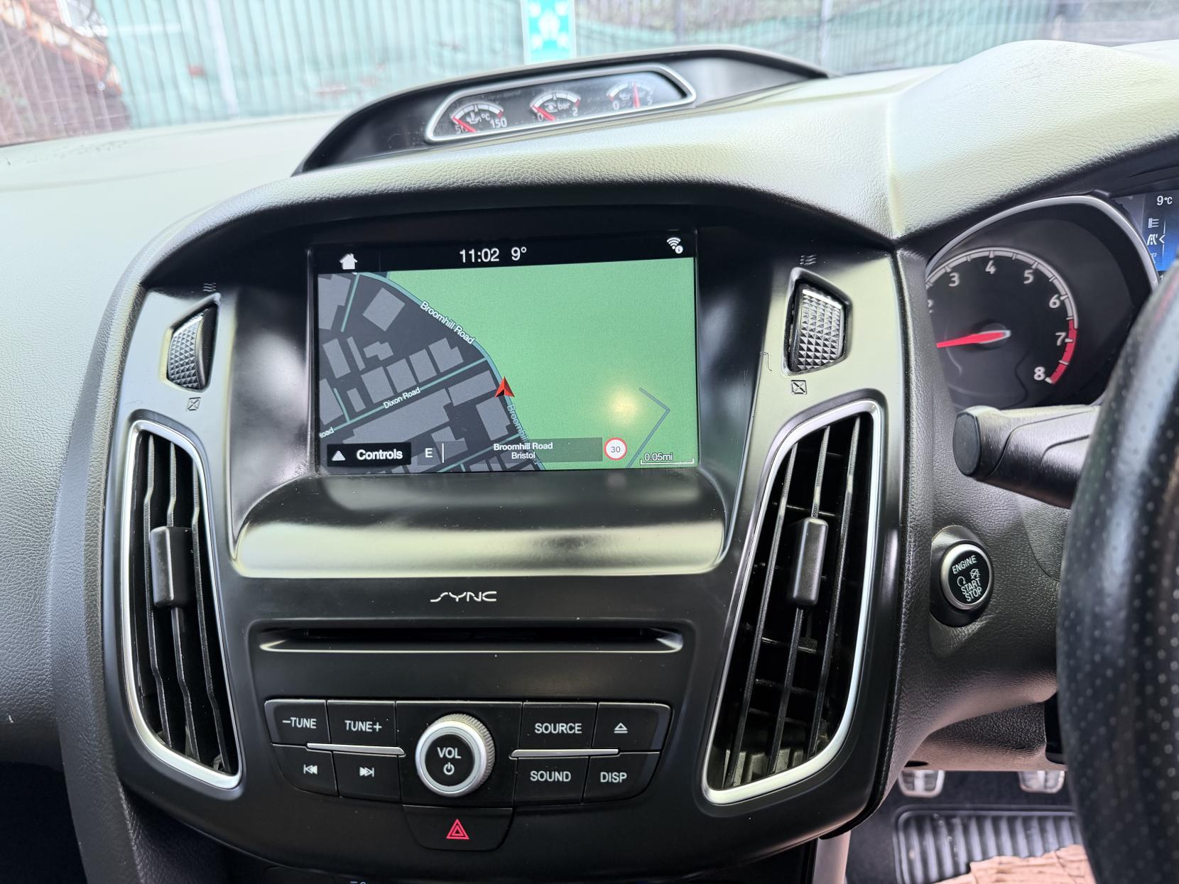 Ford Focus 2.0T EcoBoost ST-2 Hatchback 5dr Petrol Manual Euro 6 (s/s) (250 ps)