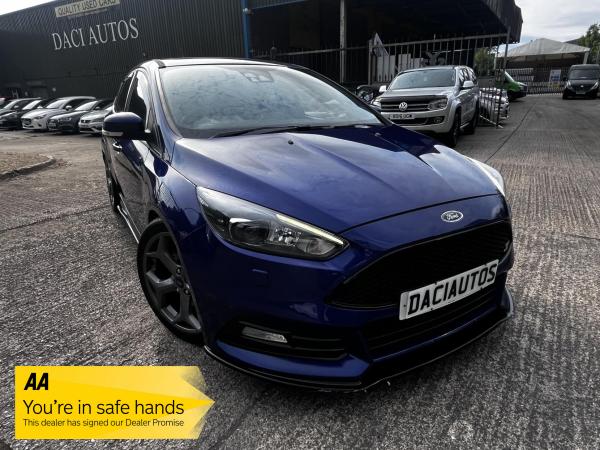 Ford Focus 2.0 TDCi ST-3 Hatchback 5dr Diesel Manual Euro 6 (s/s) (185 ps)