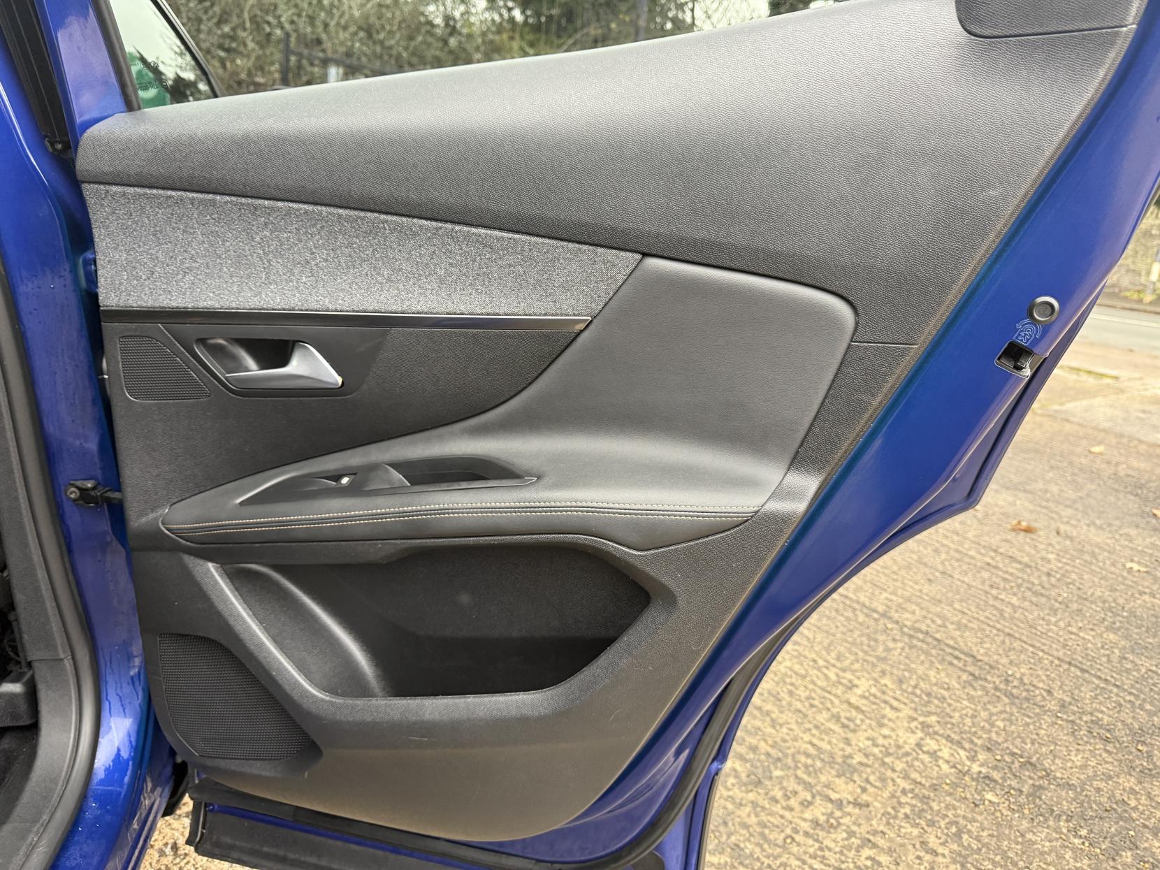 Peugeot 3008 1.5 BlueHDi GT Line SUV 5dr Diesel EAT Euro 6 (s/s) (130 ps)