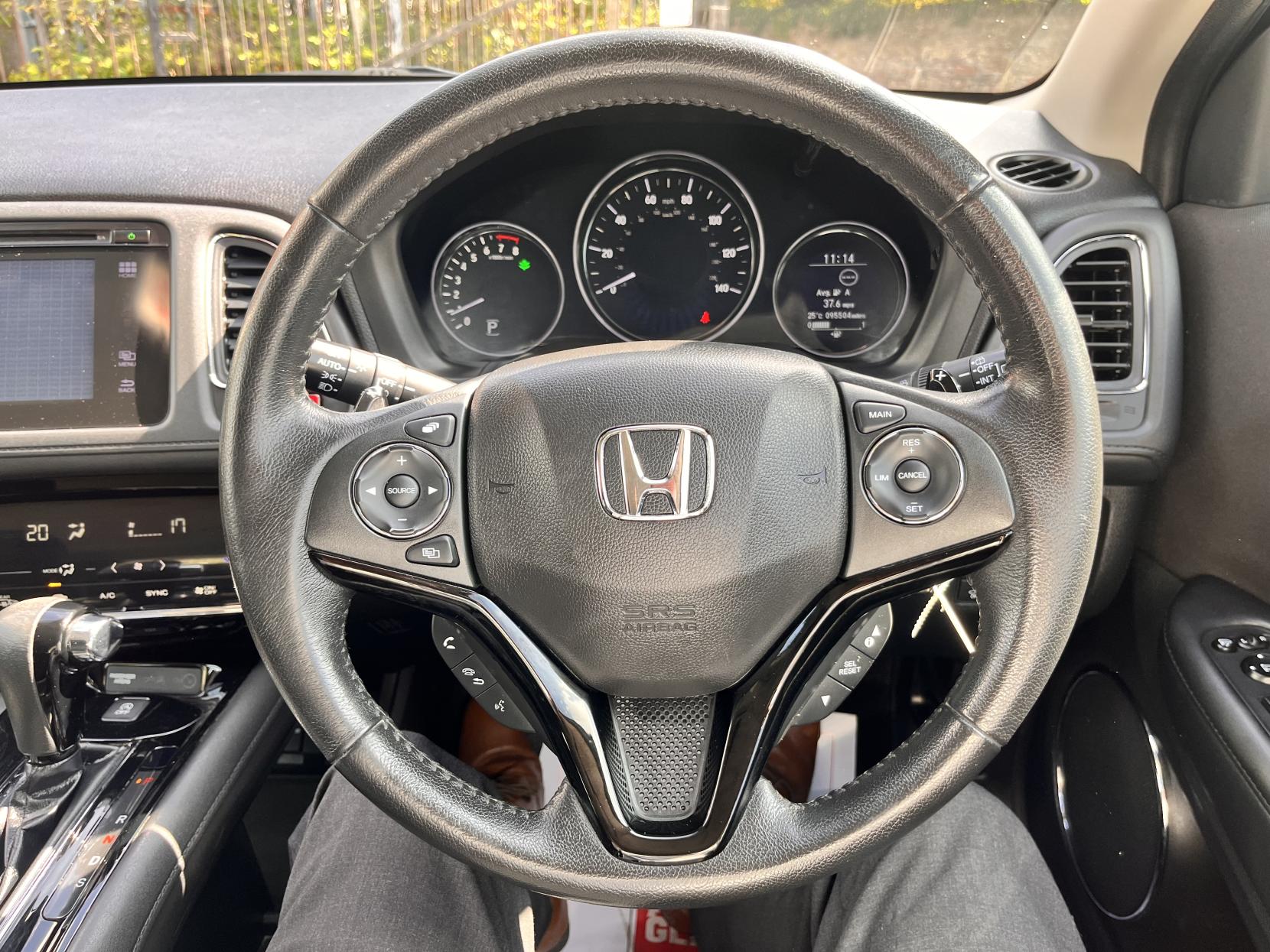 Honda HR-V 1.5 i-VTEC SE Navi SUV 5dr Petrol CVT Euro 6 (s/s) (130 ps)