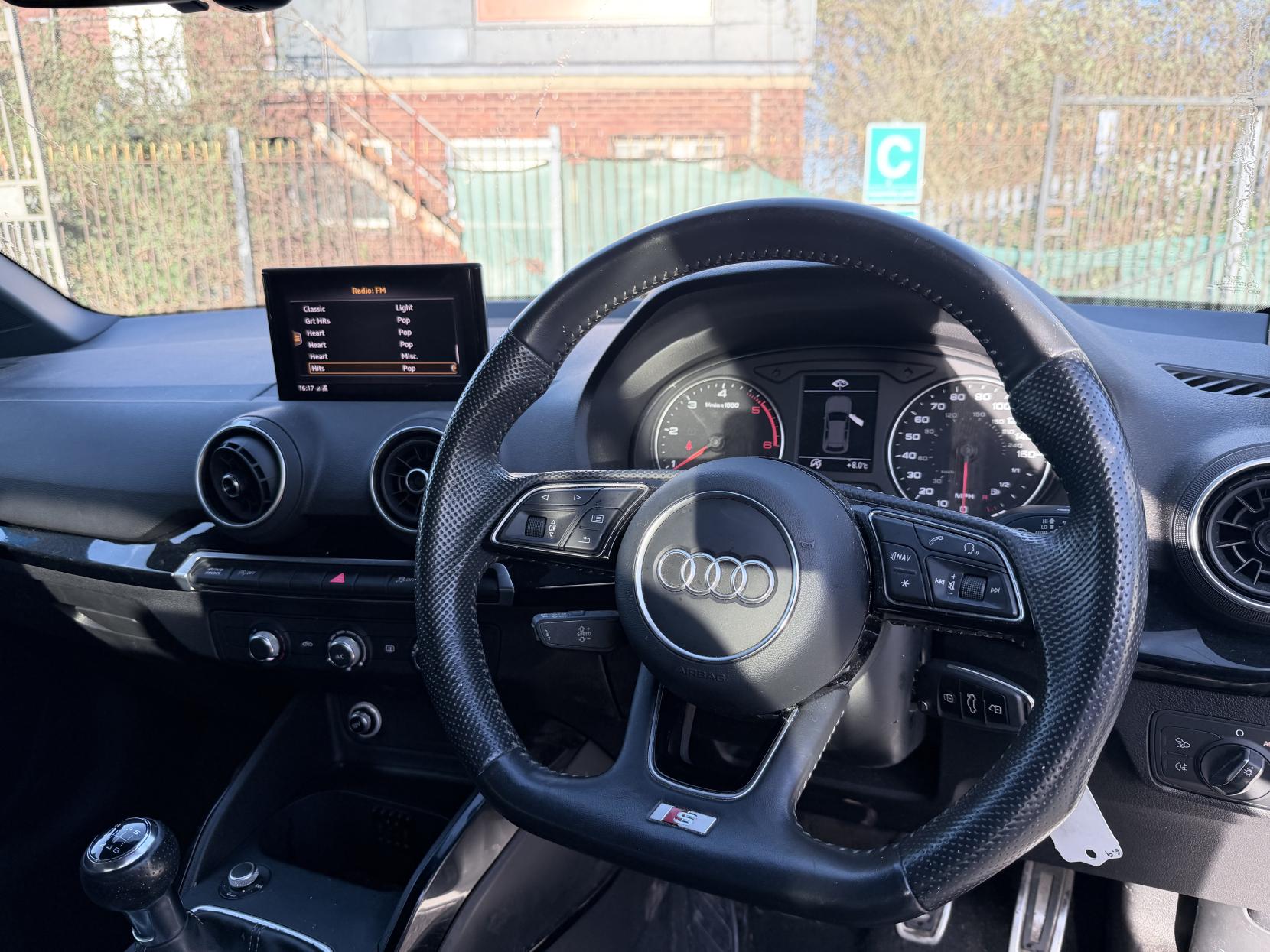 Audi Q2 1.6 TDI 30 Black Edition SUV 5dr Diesel Manual Euro 6 (s/s) (116 ps)