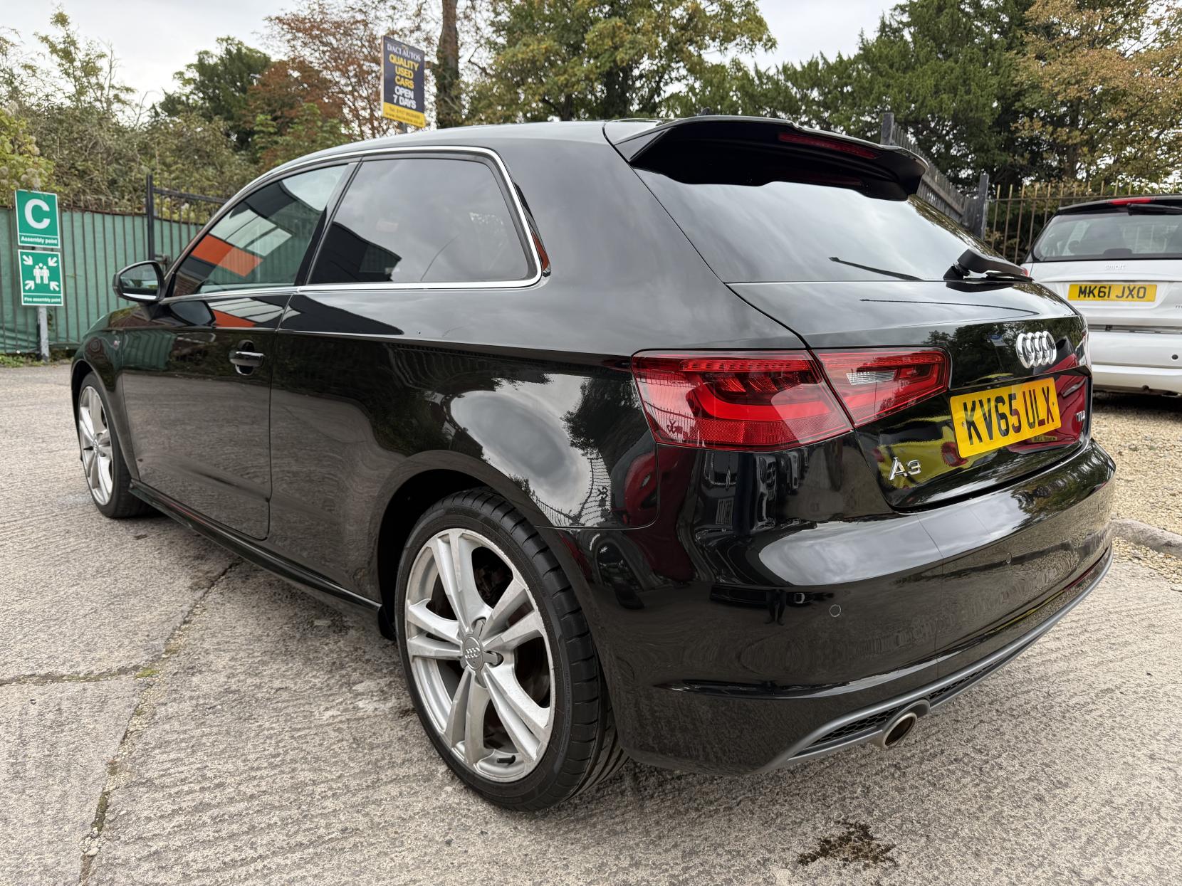 Audi A3 1.6 TDI S line Hatchback 3dr Diesel S Tronic Euro 6 (s/s) (110 ps)