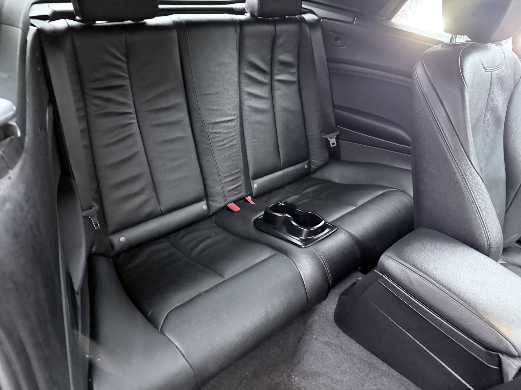 BMW 2 Series 2.0 220d M Sport Convertible 2dr Diesel Auto Euro 6 (s/s) (190 ps)