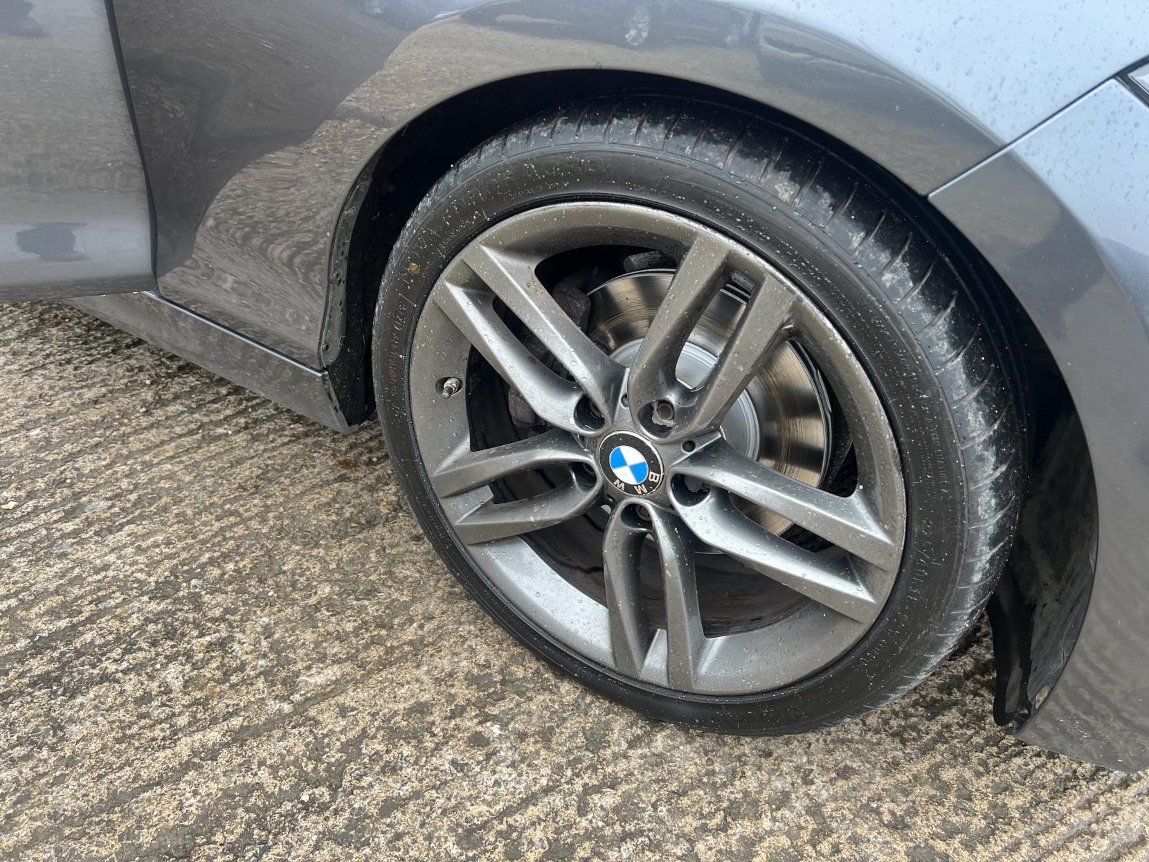 BMW 2 Series 2.0 220d M Sport Convertible 2dr Diesel Auto Euro 6 (s/s) (190 ps)