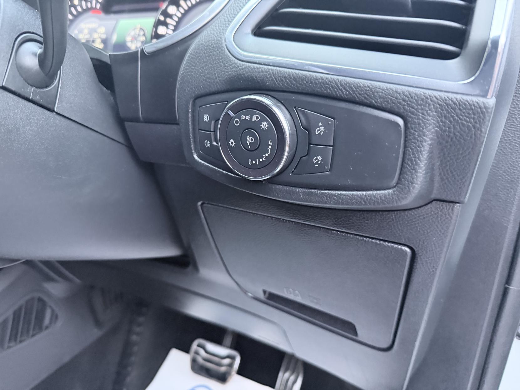 Ford S-Max 2.0 EcoBlue ST-Line MPV 5dr Diesel Auto Euro 6 (s/s) (190 ps)