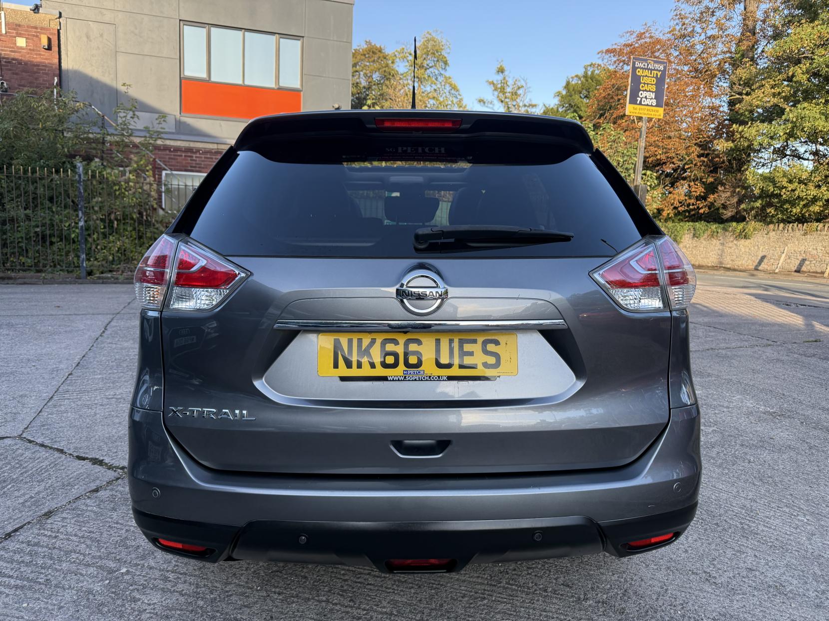 Nissan X-Trail 1.6 dCi Tekna SUV 5dr Diesel Manual 4WD Euro 6 (s/s) (130 ps)