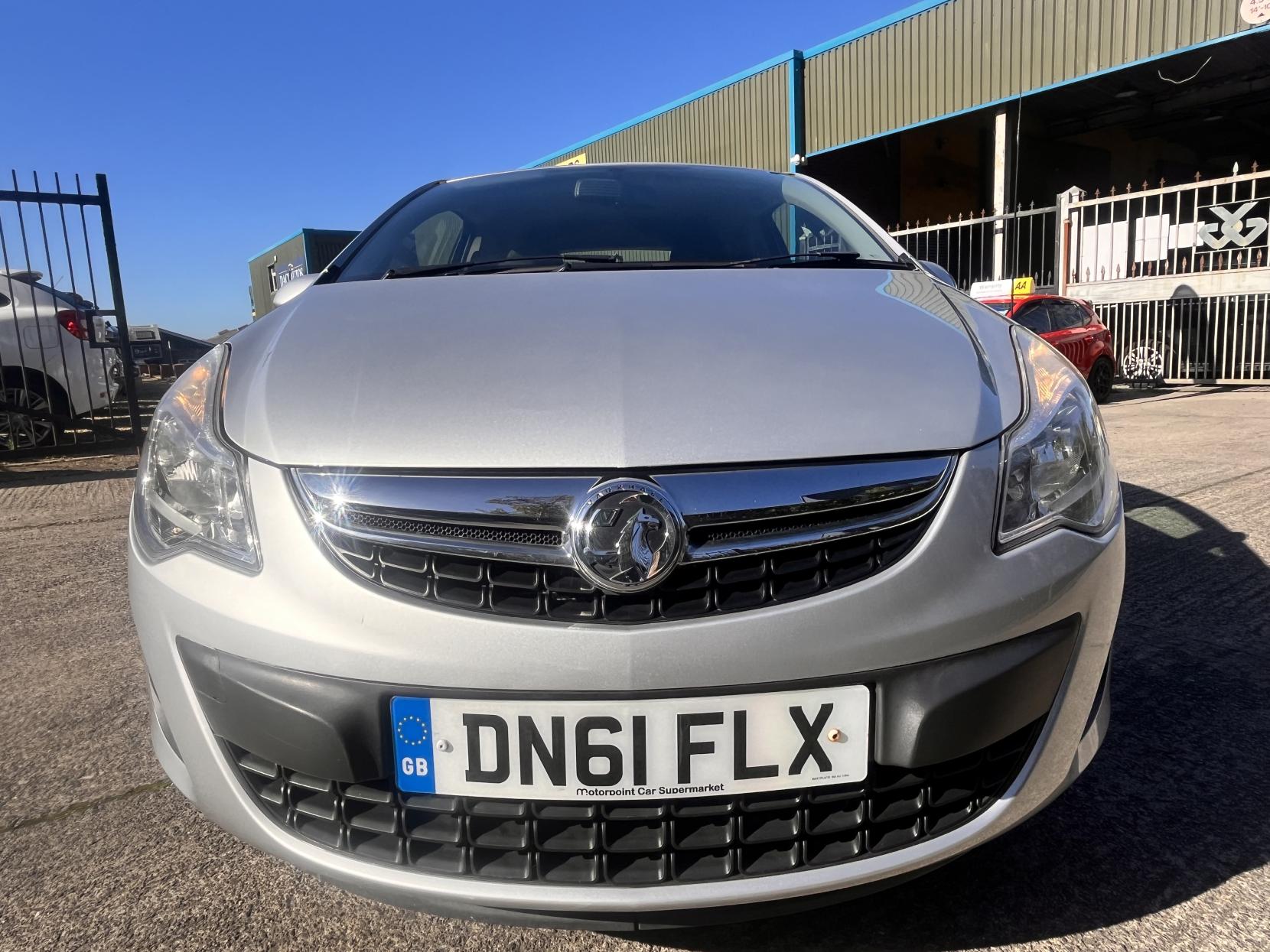 Vauxhall Corsa 1.2i ecoFLEX 16V S Hatchback 3dr Petrol Manual Euro 5 (s/s) (A/C) (85 ps)