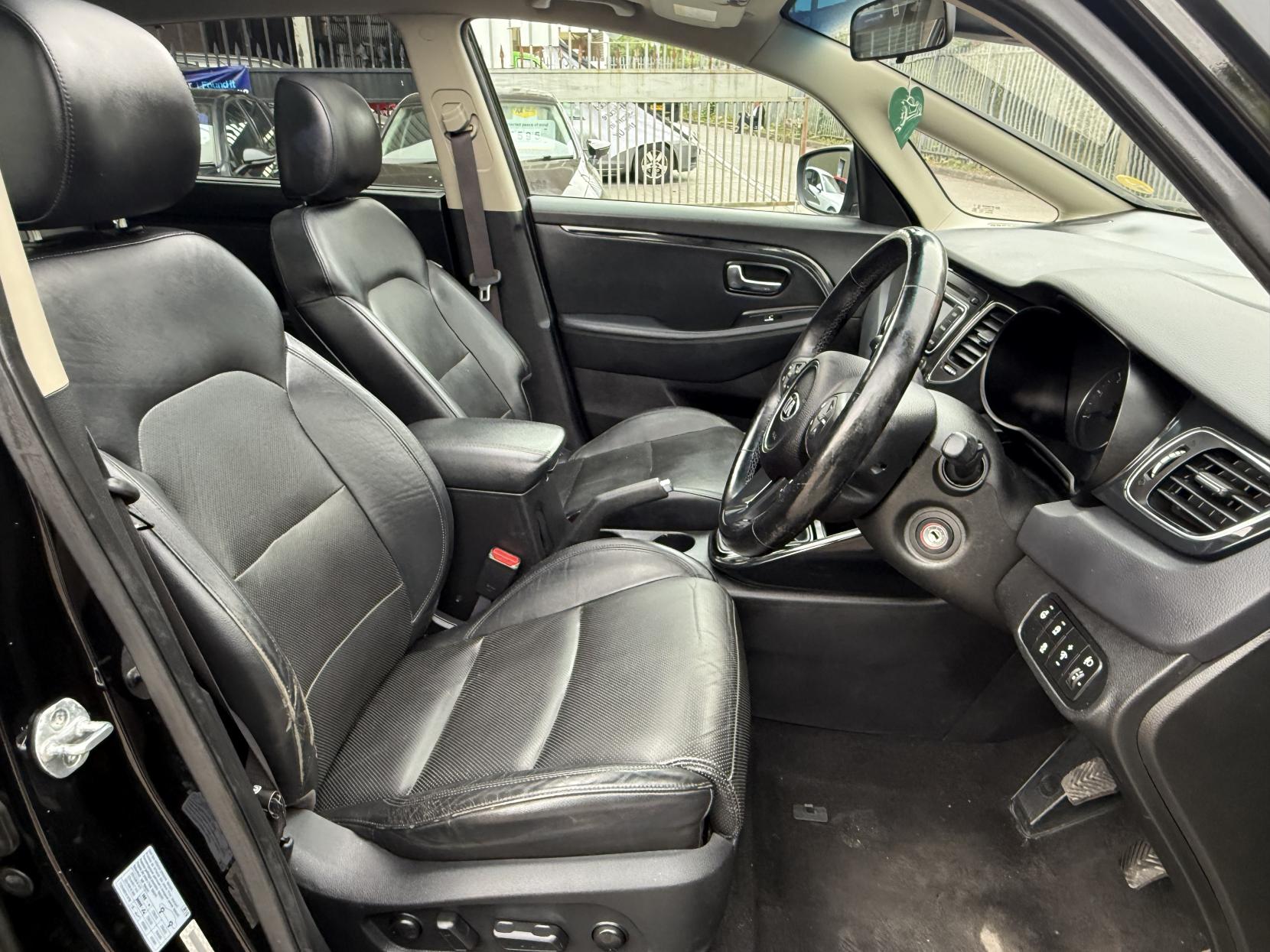 Kia Carens 1.7 CRDi EcoDynamics 3 MPV 5dr Diesel Manual Euro 5 (s/s) (134 bhp)