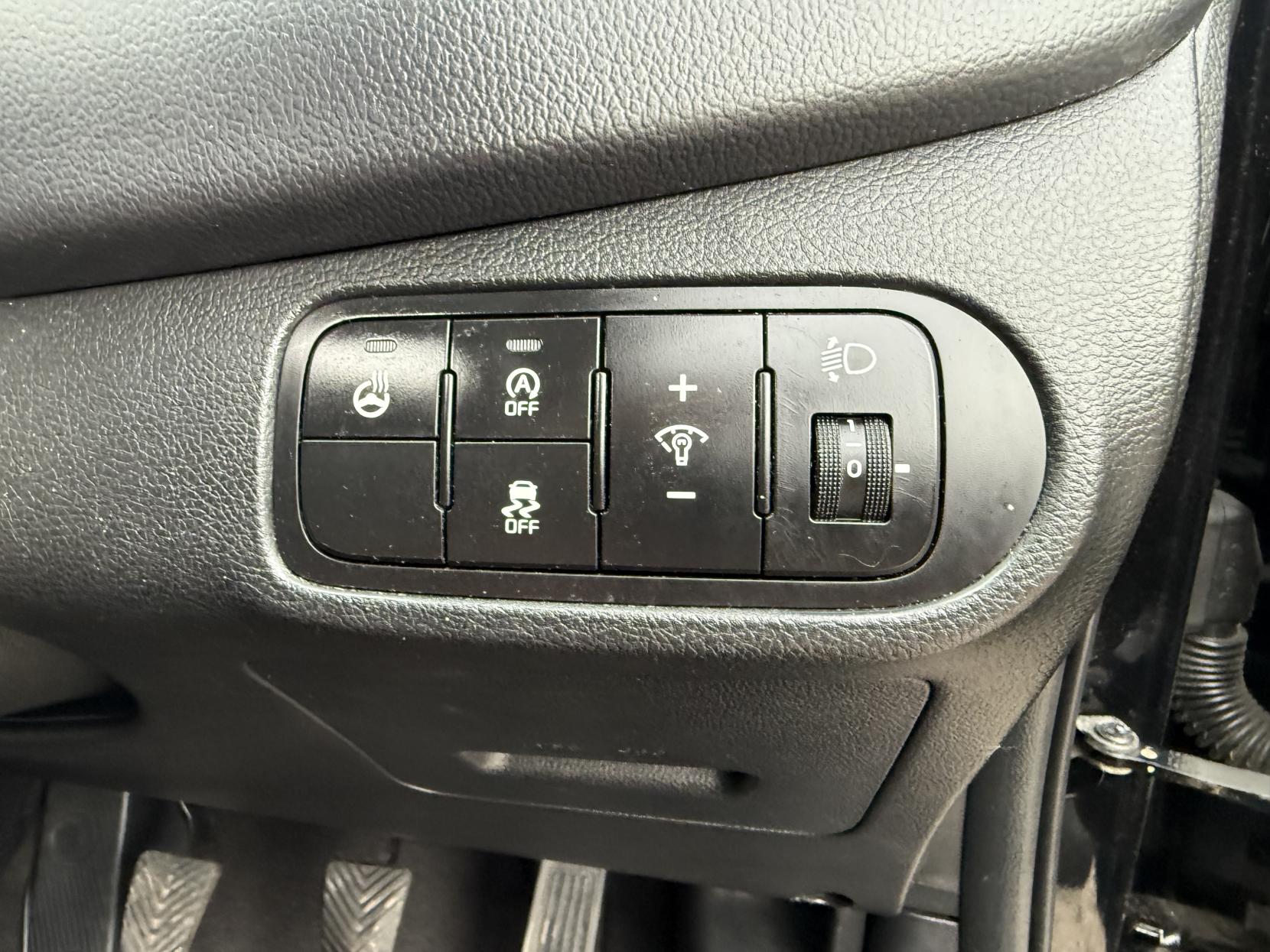 Kia Carens 1.7 CRDi EcoDynamics 3 MPV 5dr Diesel Manual Euro 5 (s/s) (134 bhp)
