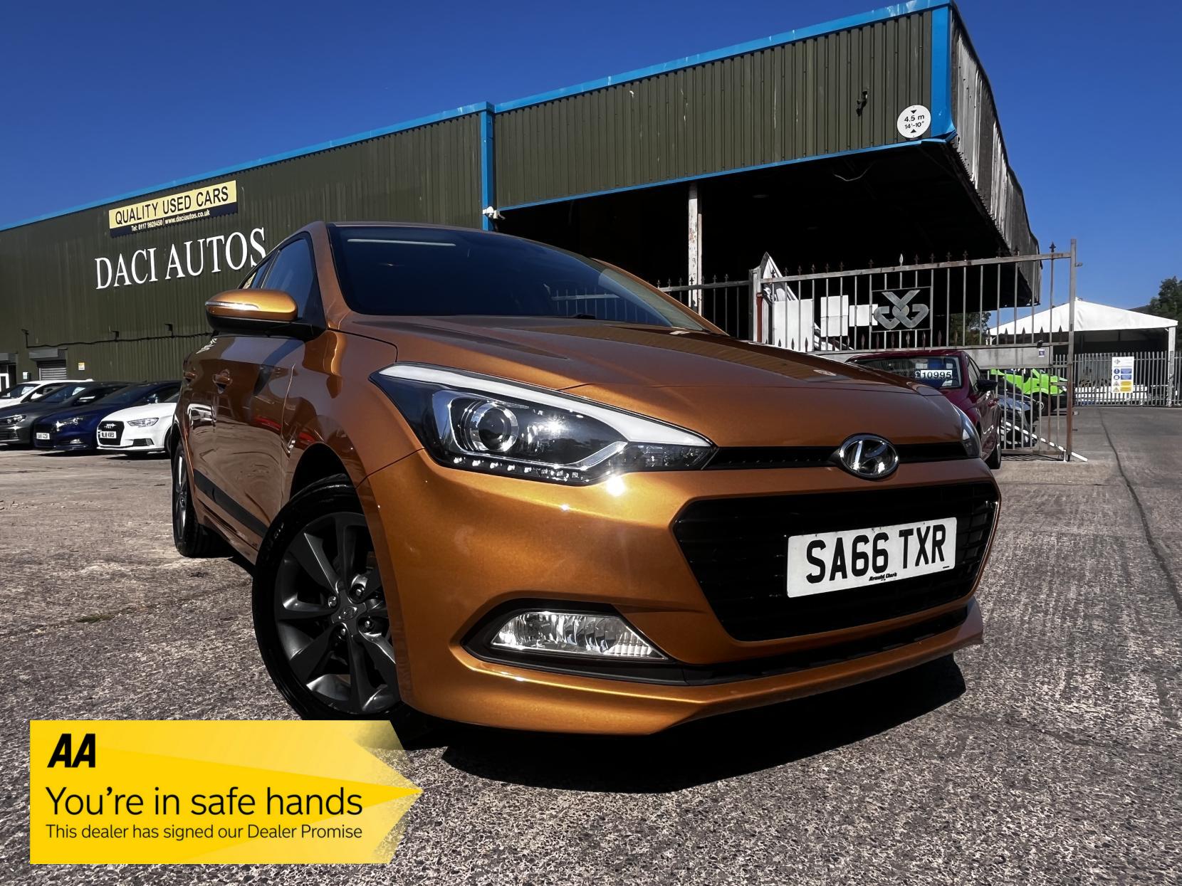 Hyundai i20 1.0 T-GDi Premium Nav Hatchback 5dr Petrol Manual Euro 6 (s/s) (120 ps)