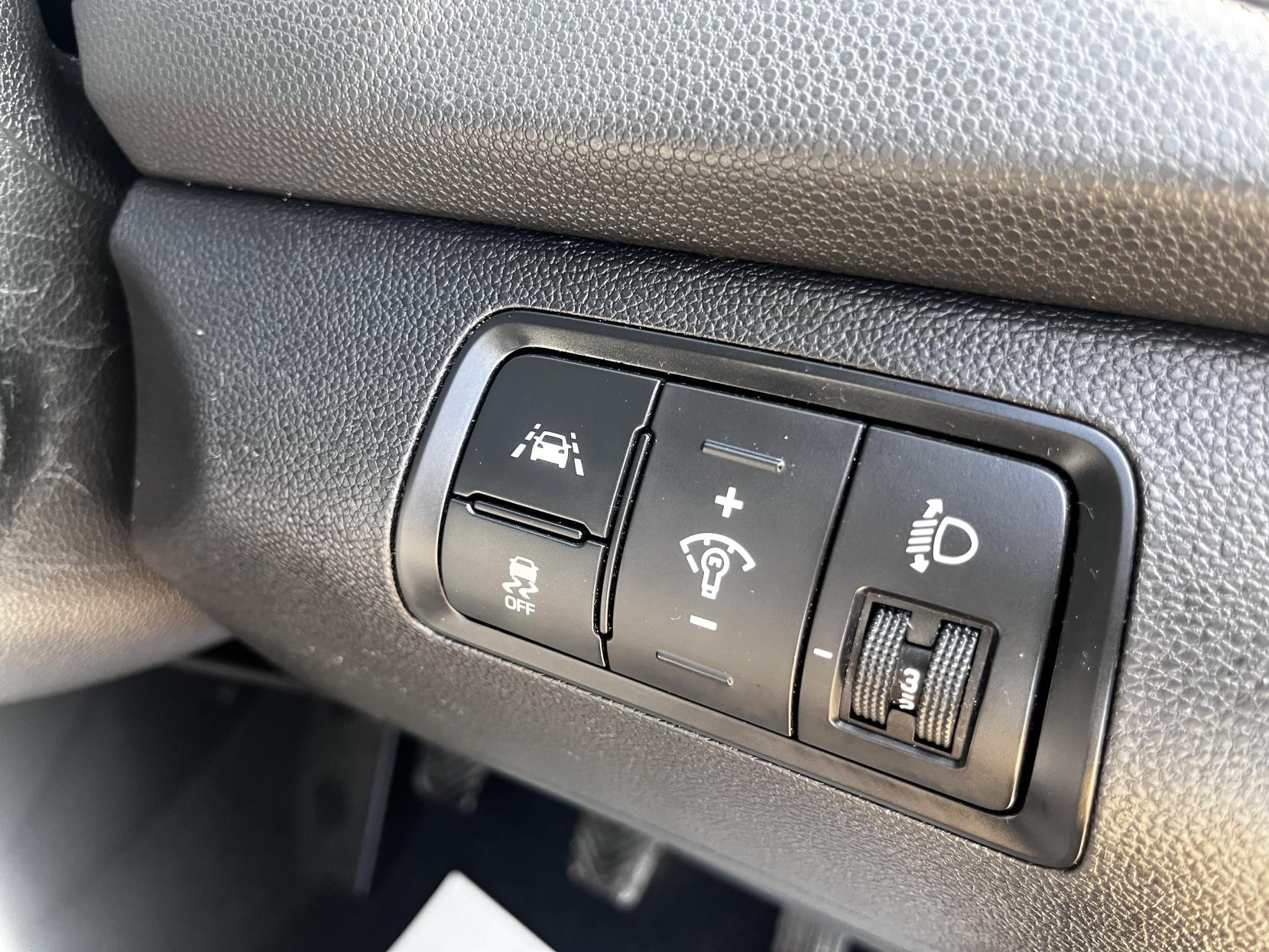 Hyundai i20 1.0 T-GDi Premium Nav Hatchback 5dr Petrol Manual Euro 6 (s/s) (120 ps)