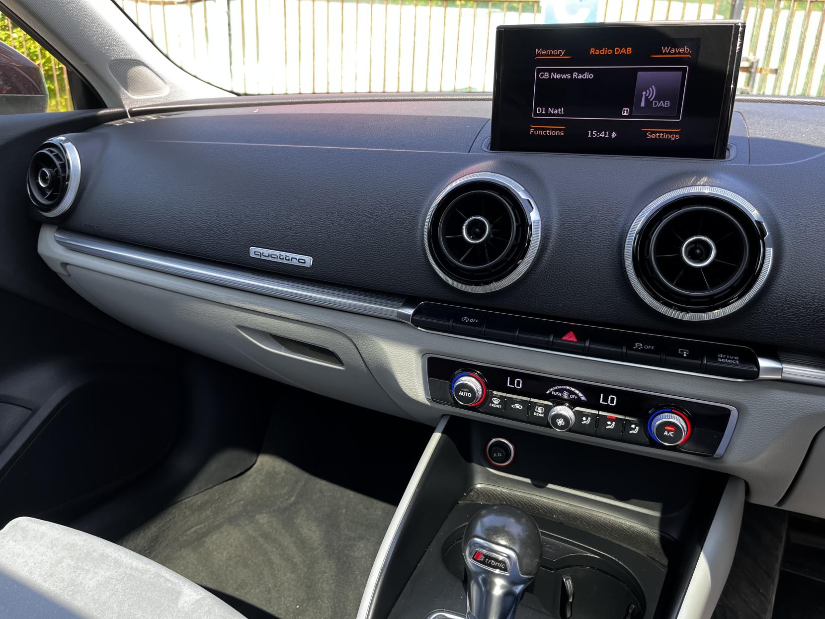 Audi A3 1.8 TFSI Sport Sportback 5dr Petrol S Tronic quattro Euro 6 (s/s) (180 ps)