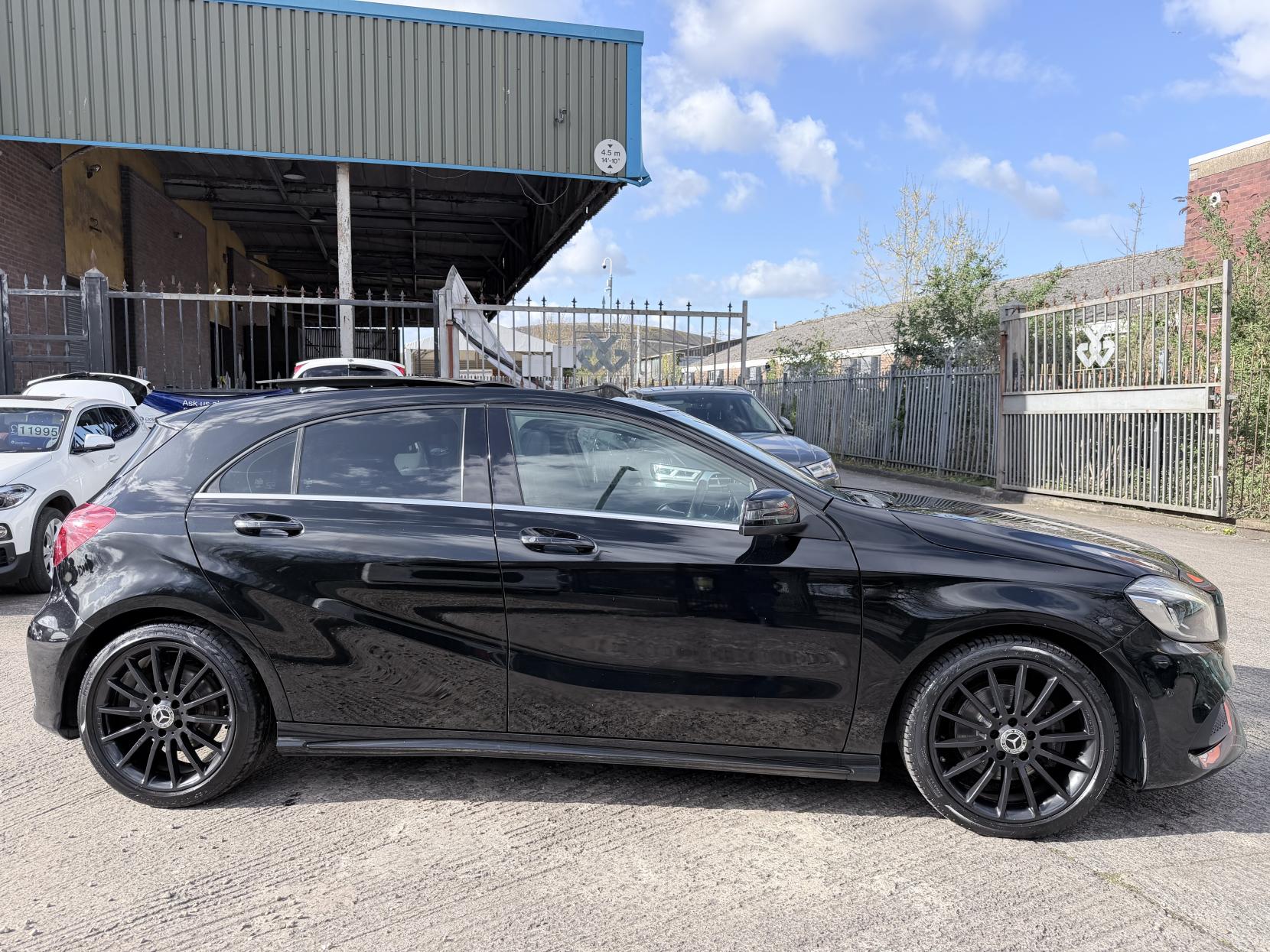 Mercedes-Benz A Class 1.6 A200 AMG Line (Premium Plus) Hatchback 5dr Petrol 7G-DCT Euro 6 (s/s) (156 ps)