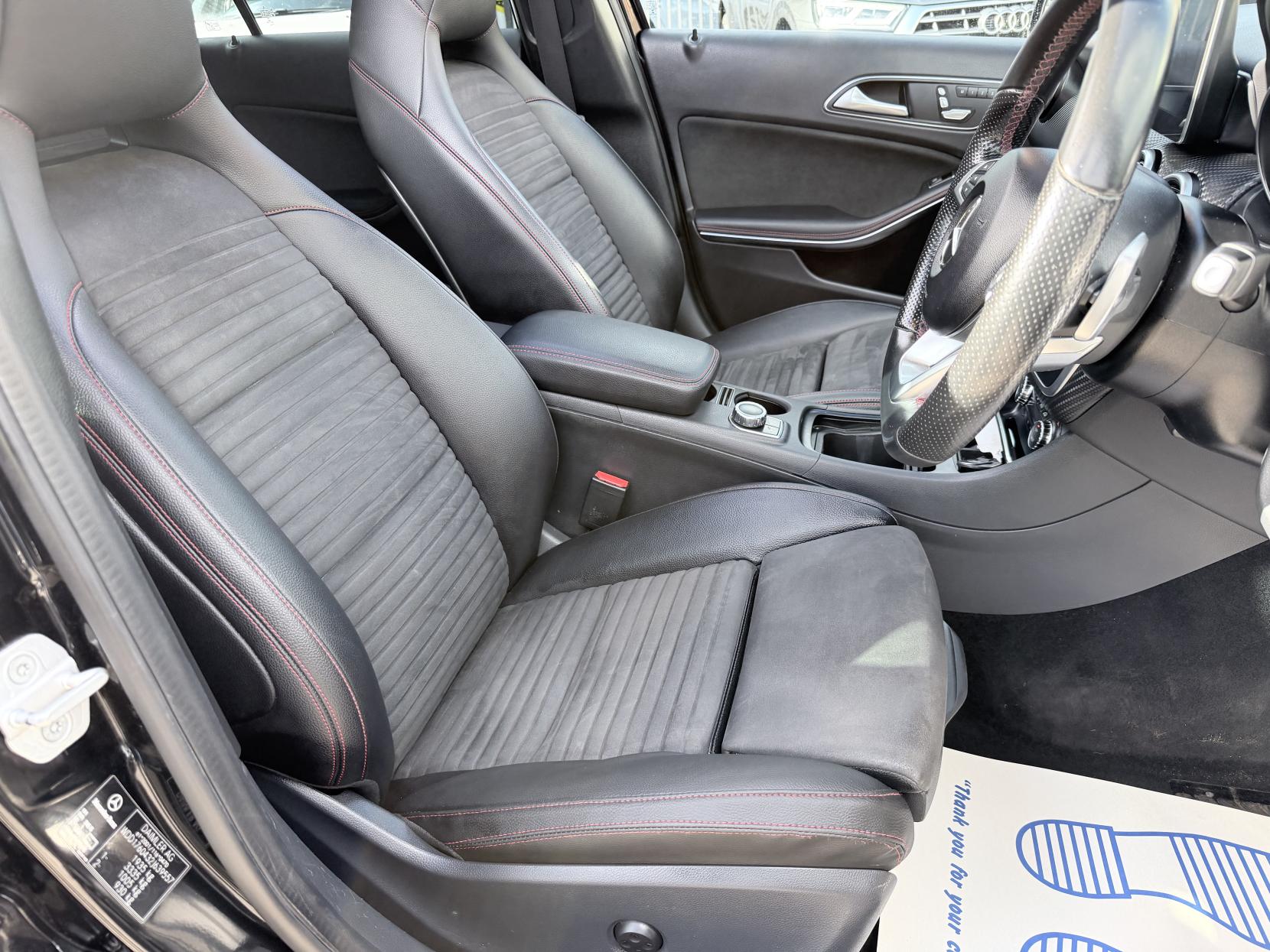 Mercedes-Benz A Class 1.6 A200 AMG Line (Premium Plus) Hatchback 5dr Petrol 7G-DCT Euro 6 (s/s) (156 ps)