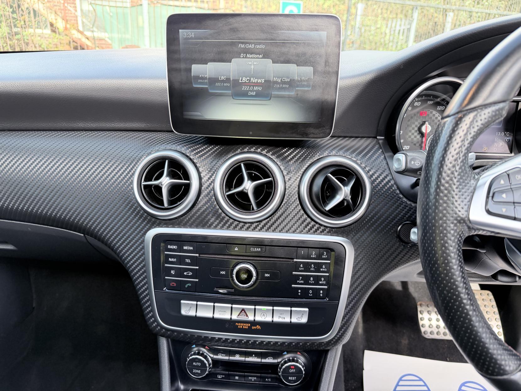 Mercedes-Benz A Class 1.6 A200 AMG Line (Premium Plus) Hatchback 5dr Petrol 7G-DCT Euro 6 (s/s) (156 ps)