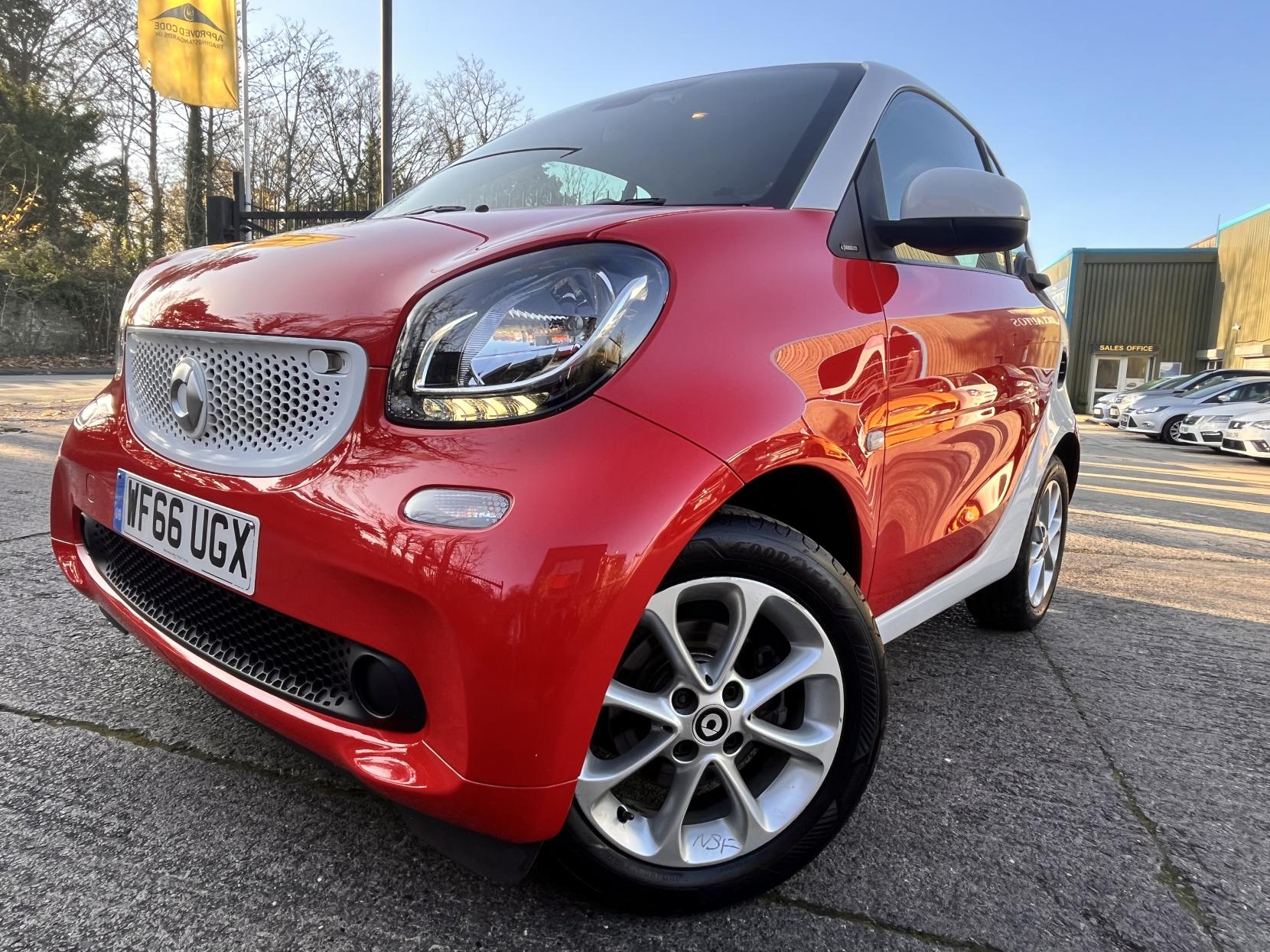 Smart fortwo 1.0 Passion Coupe 2dr Petrol Twinamic Euro 6 (s/s) (71 ps)