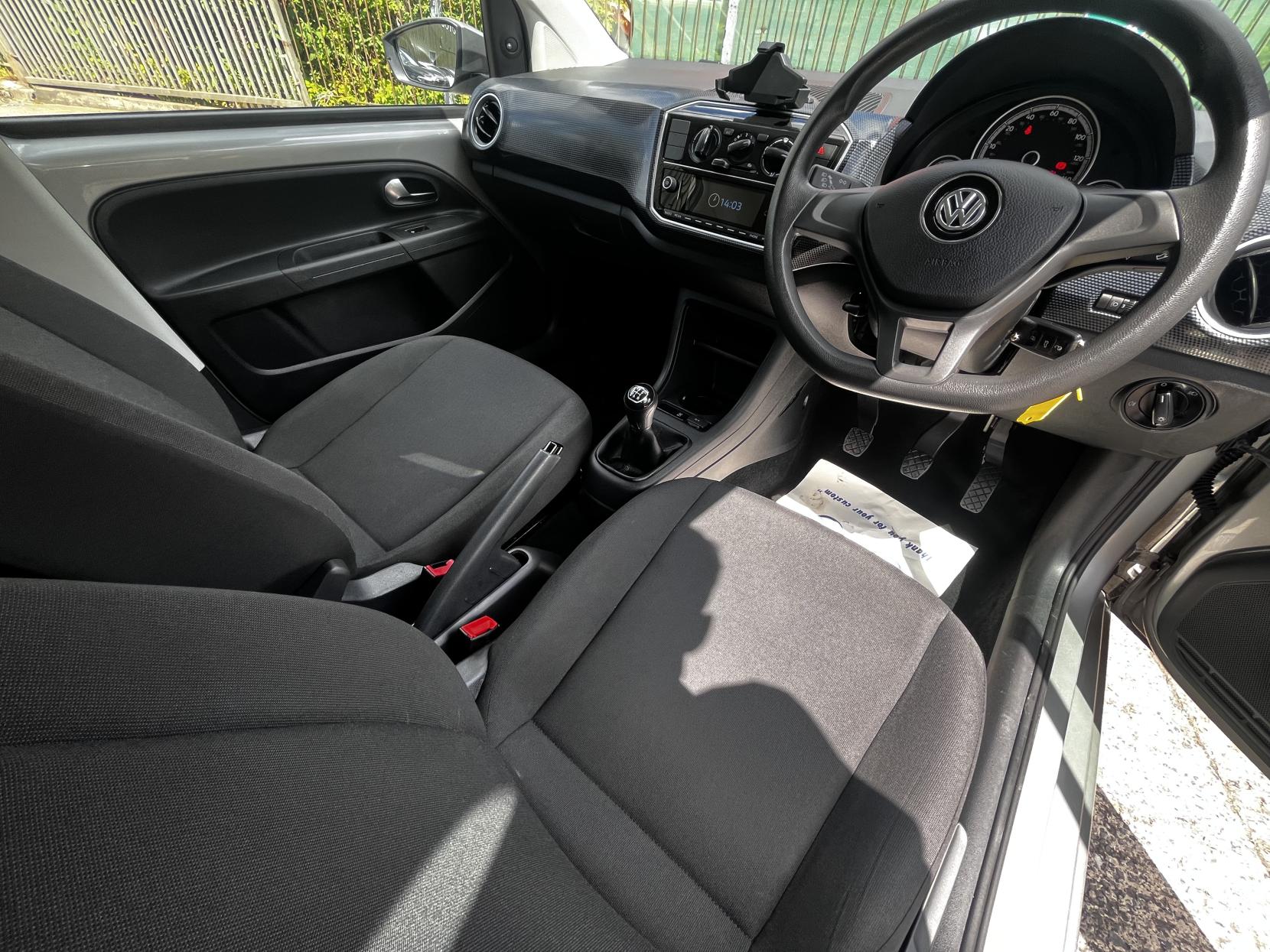 Volkswagen up! 1.0 Move up! Hatchback 5dr Petrol Manual Euro 6 (s/s) (60 ps)