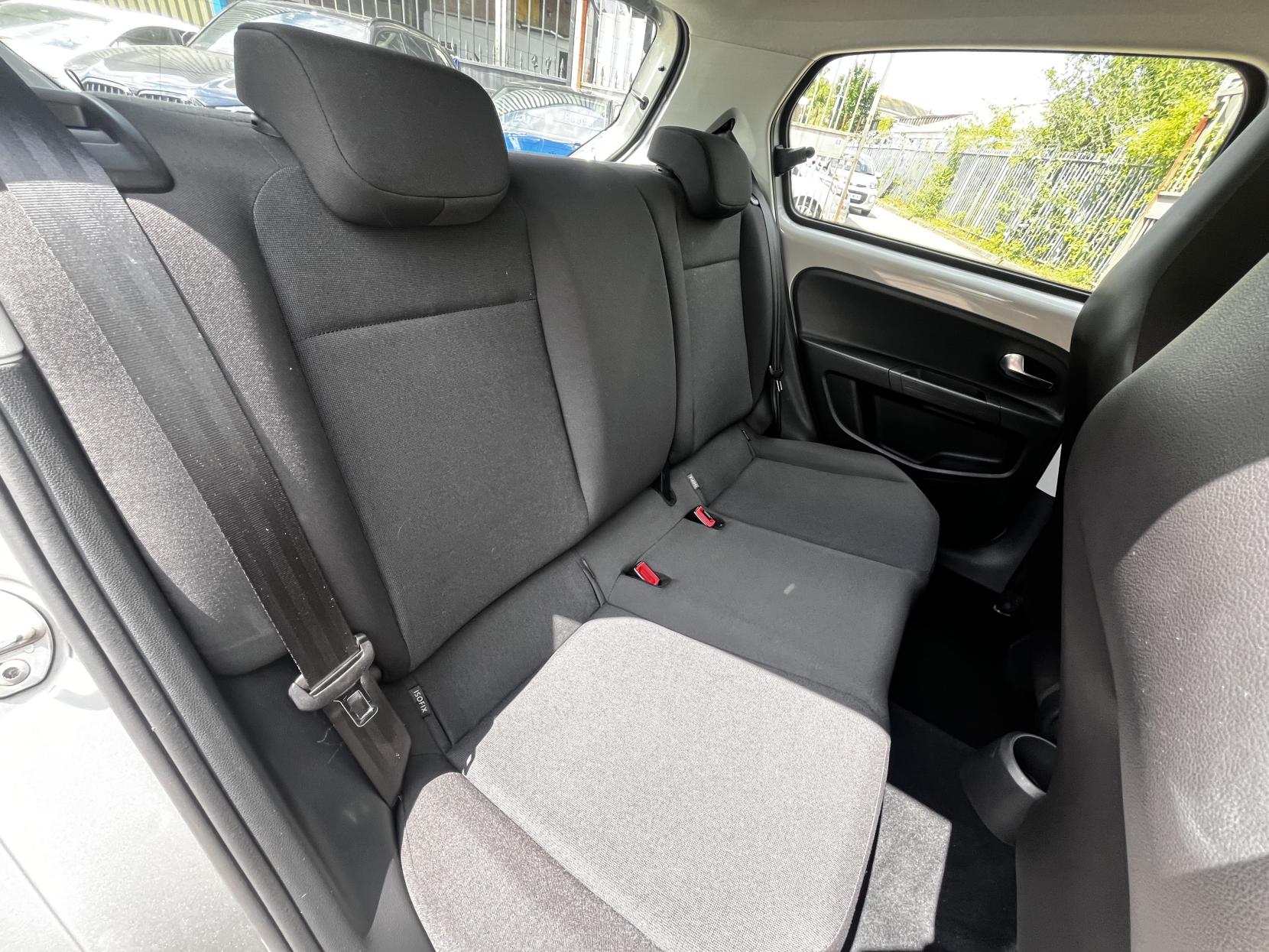 Volkswagen up! 1.0 Move up! Hatchback 5dr Petrol Manual Euro 6 (s/s) (60 ps)