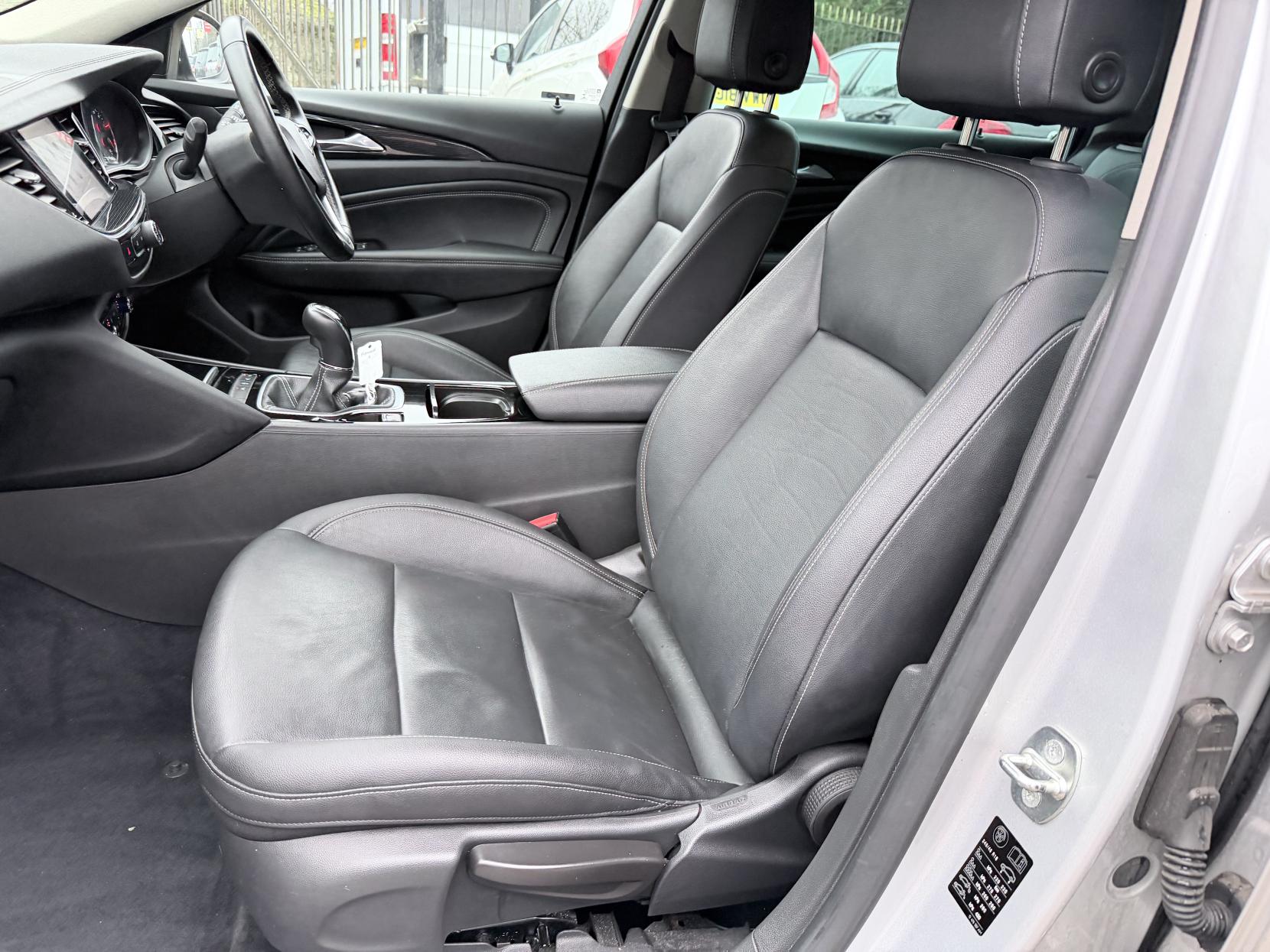 Vauxhall Insignia 2.0 Turbo D BlueInjection Elite Nav Grand Sport 5dr Diesel Manual Euro 6 (s/s) (170 ps)