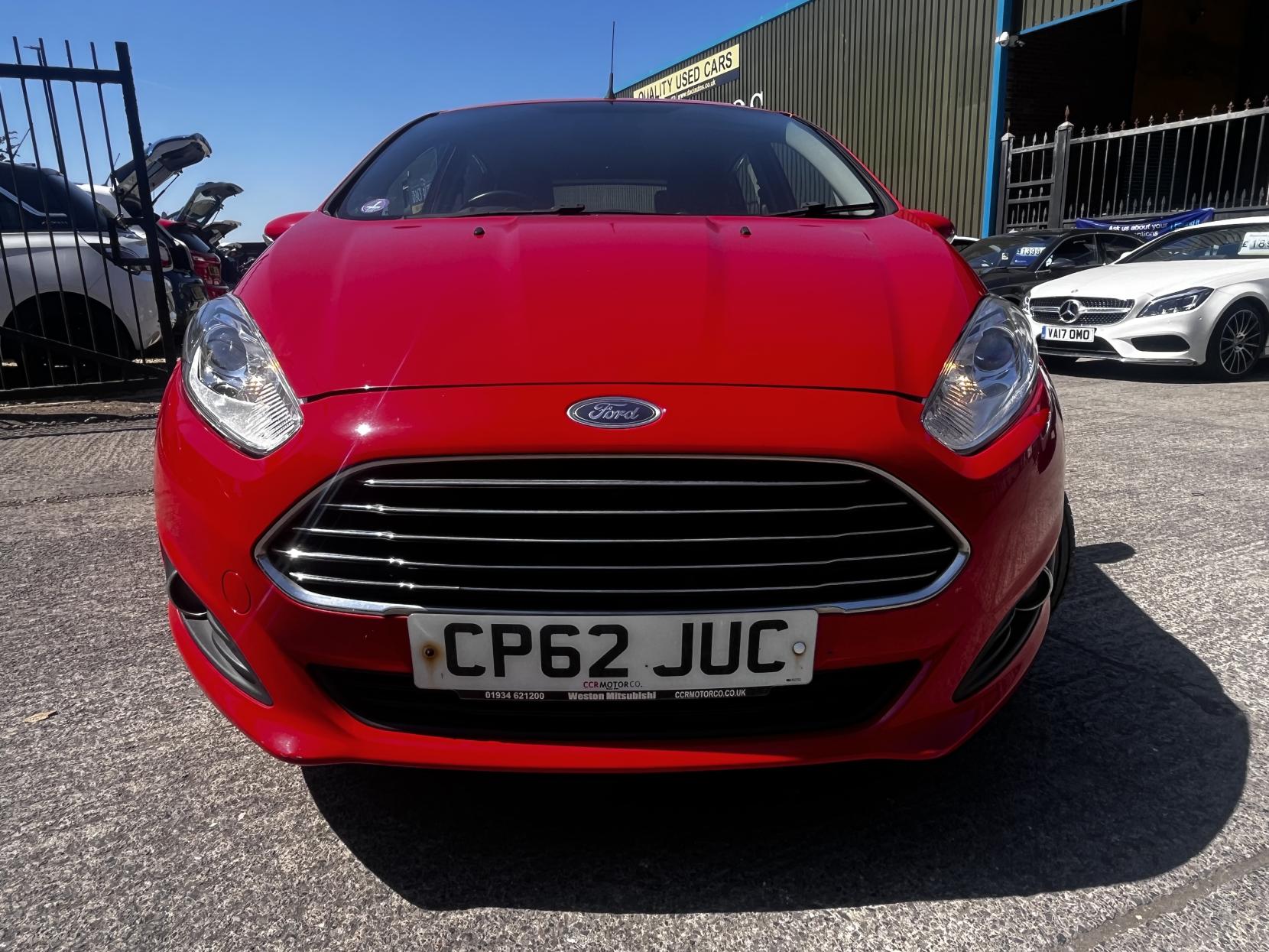 Ford Fiesta 1.0T EcoBoost Zetec Hatchback 5dr Petrol Manual Euro 5 (s/s) (100 ps)