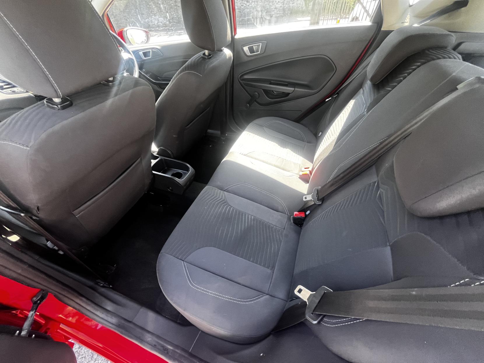 Ford Fiesta 1.0T EcoBoost Zetec Hatchback 5dr Petrol Manual Euro 5 (s/s) (100 ps)