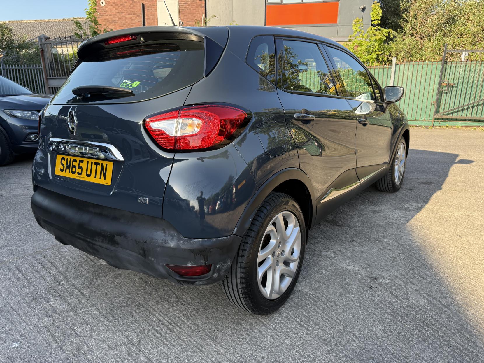 Renault Captur 1.5 dCi ENERGY Dynamique Nav SUV 5dr Diesel Manual Euro 6 (s/s) (90 ps)