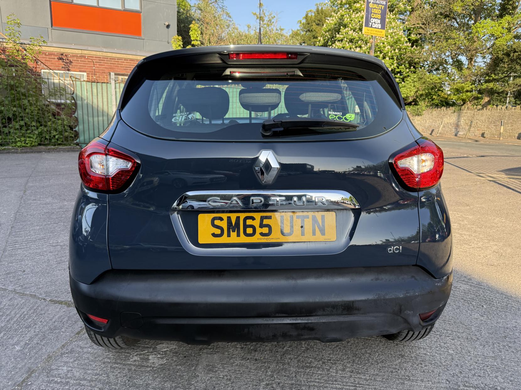Renault Captur 1.5 dCi ENERGY Dynamique Nav SUV 5dr Diesel Manual Euro 6 (s/s) (90 ps)