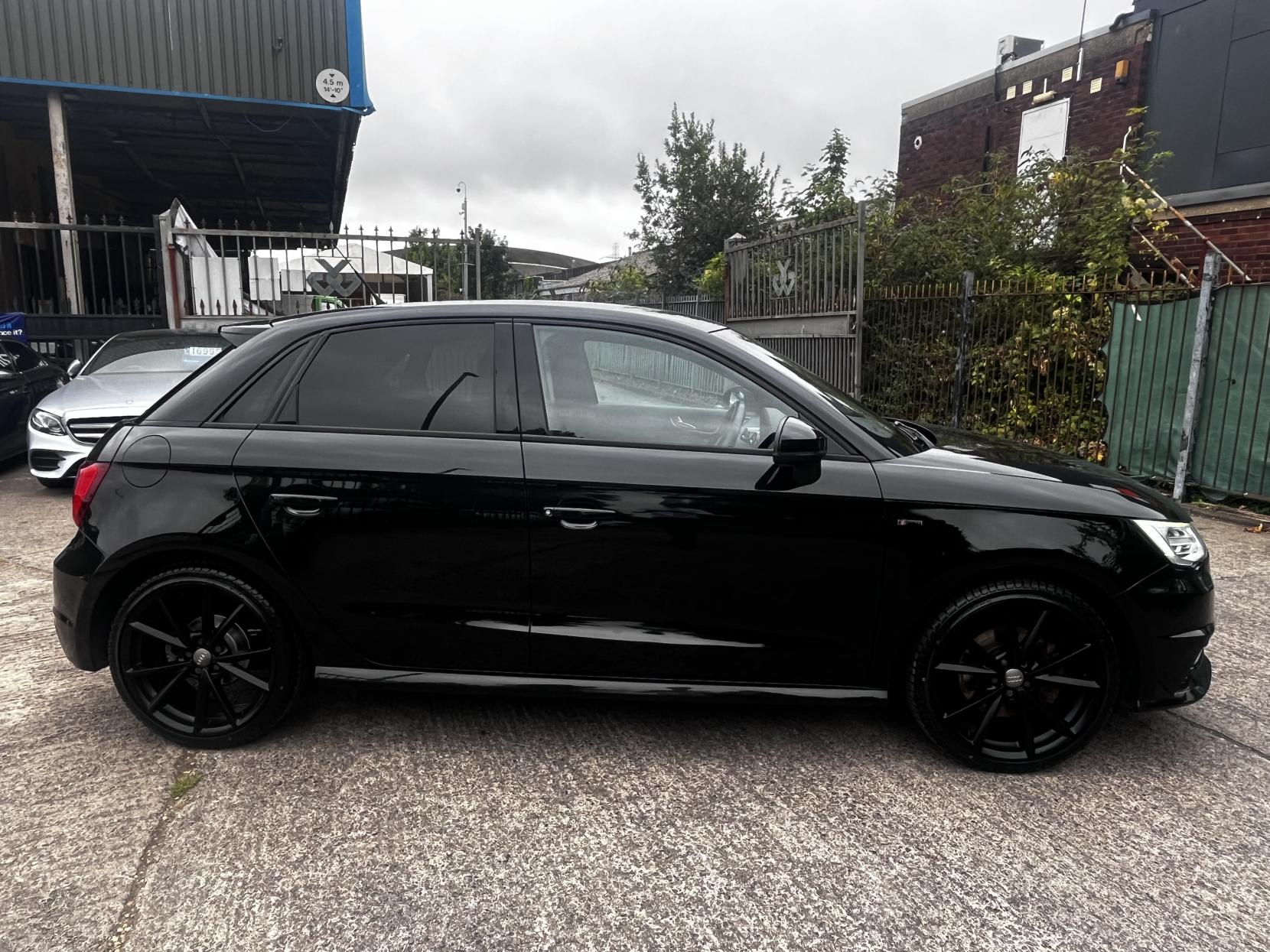 Audi A1 1.4 TFSI Black Edition Sportback 5dr Petrol S Tronic Euro 6 (s/s) (Nav) (125 ps)