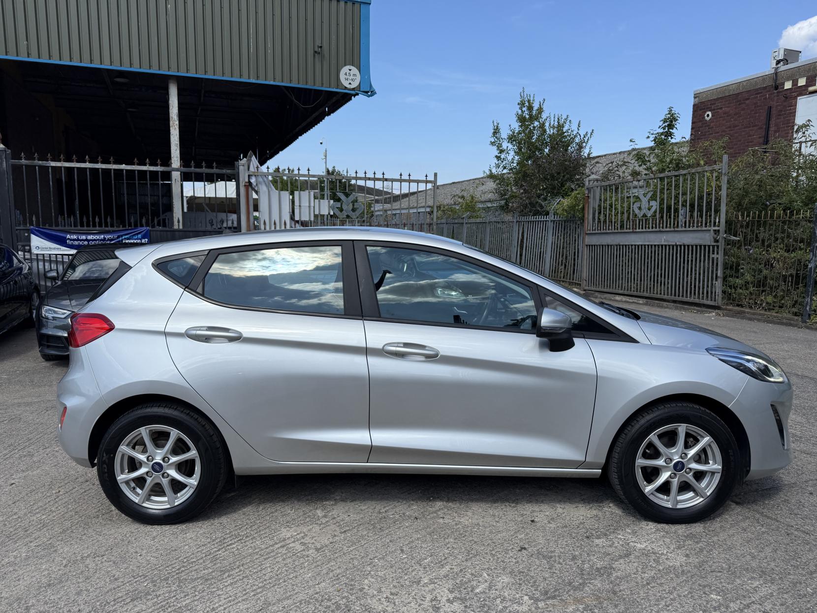 Ford Fiesta 1.1 Ti-VCT Zetec Hatchback 5dr Petrol Manual Euro 6 (s/s) (85 ps)