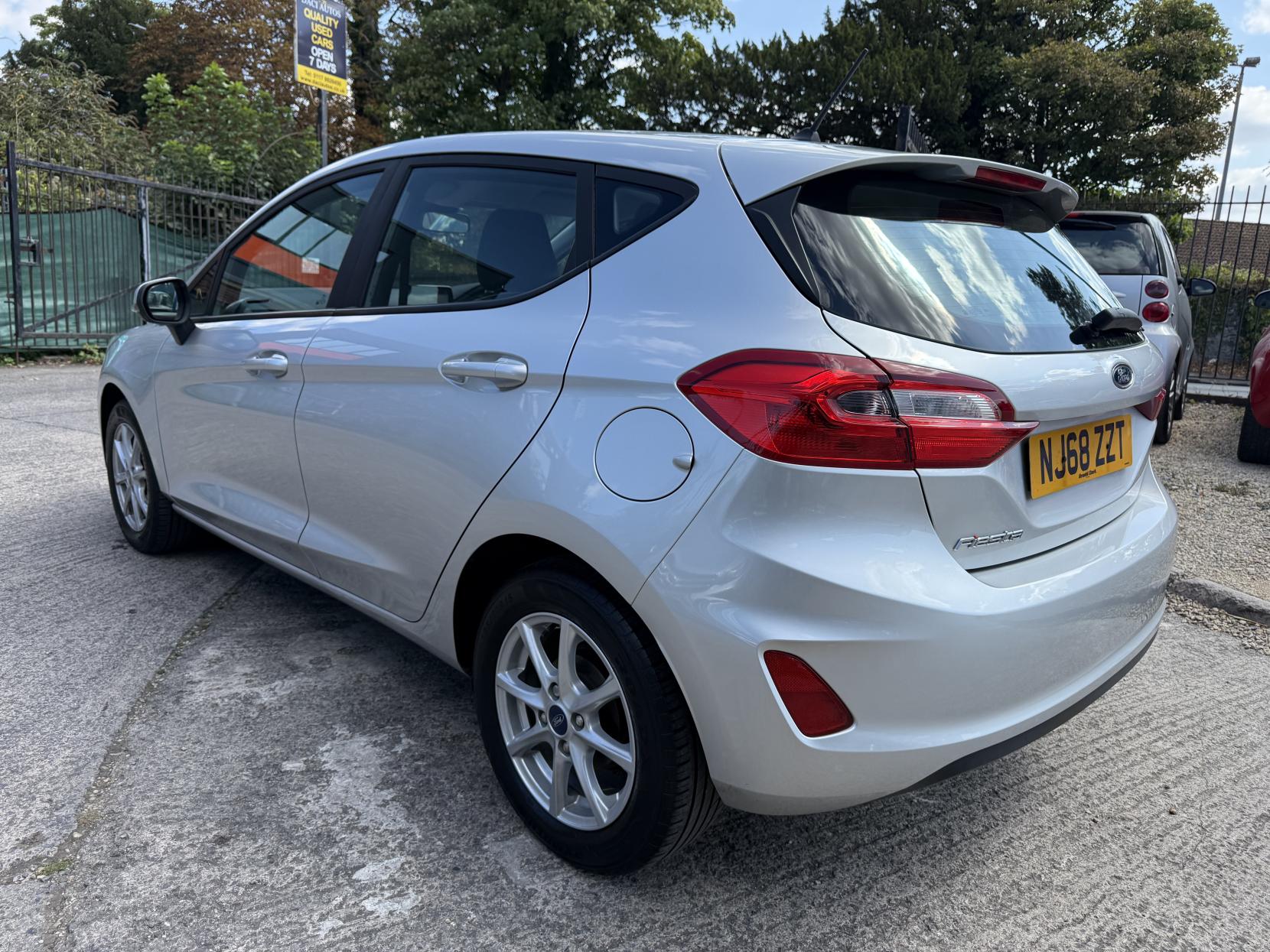 Ford Fiesta 1.1 Ti-VCT Zetec Hatchback 5dr Petrol Manual Euro 6 (s/s) (85 ps)