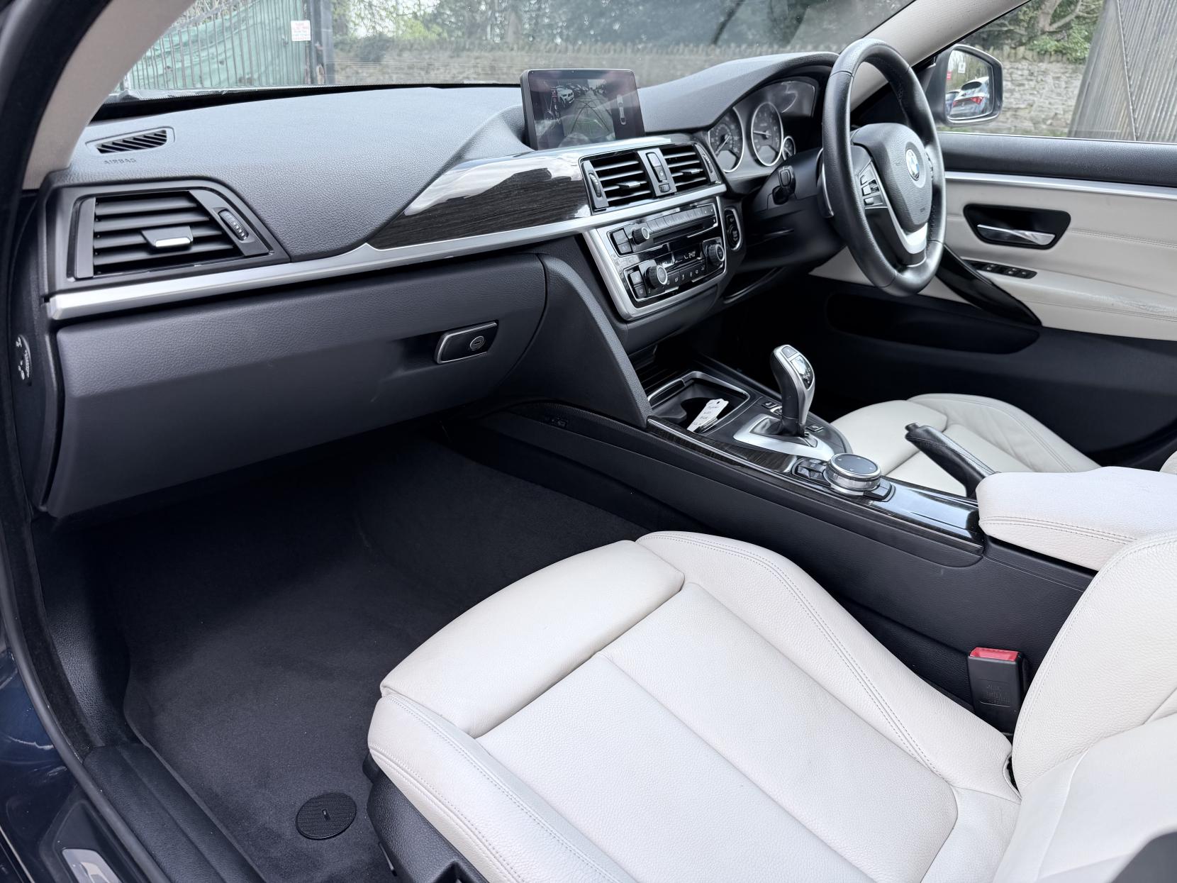 BMW 4 Series Gran Coupe 2.0 420i Luxury Hatchback 5dr Petrol Auto xDrive Euro 6 (s/s) (184 ps)