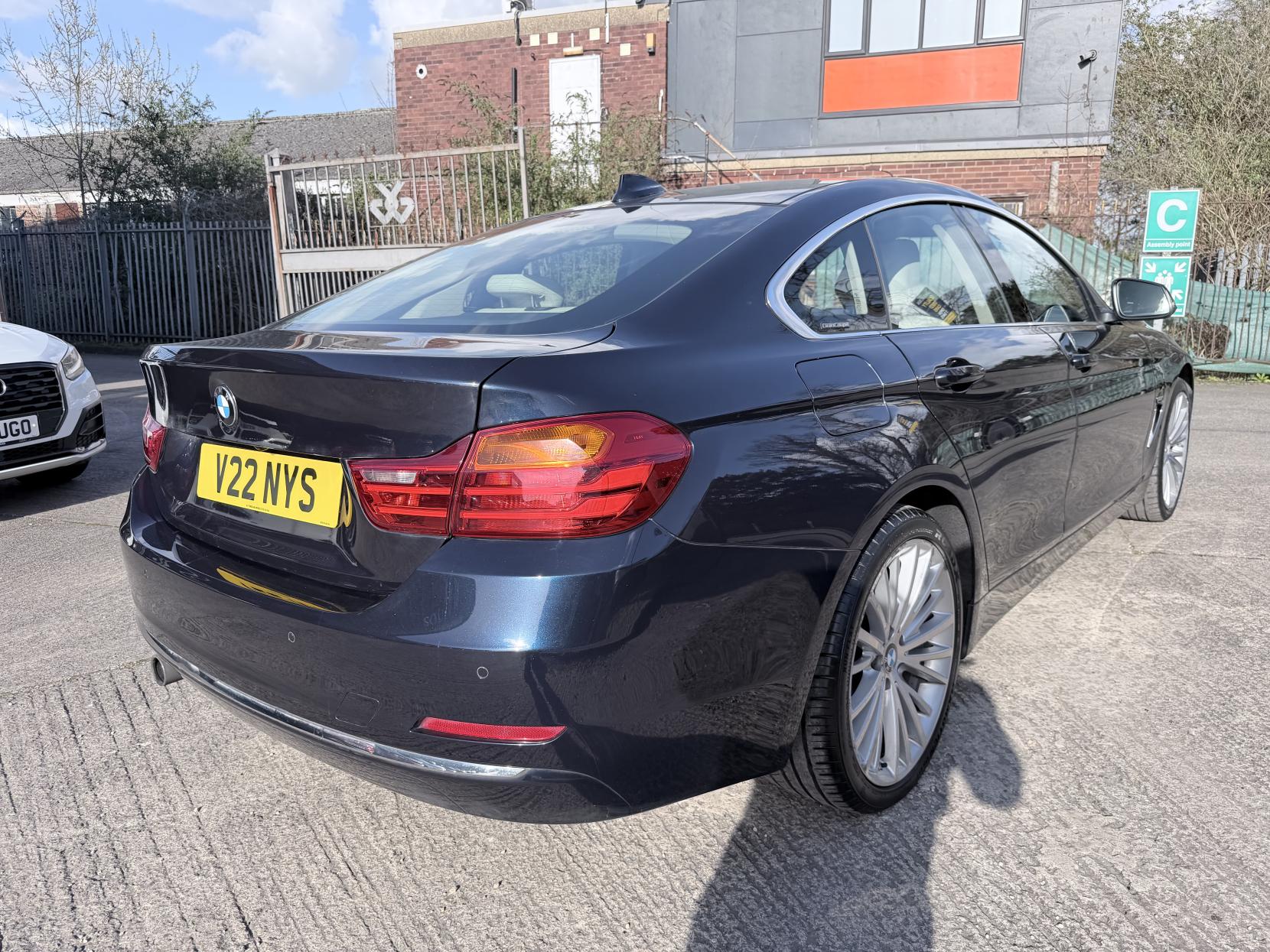 BMW 4 Series Gran Coupe 2.0 420i Luxury Hatchback 5dr Petrol Auto xDrive Euro 6 (s/s) (184 ps)
